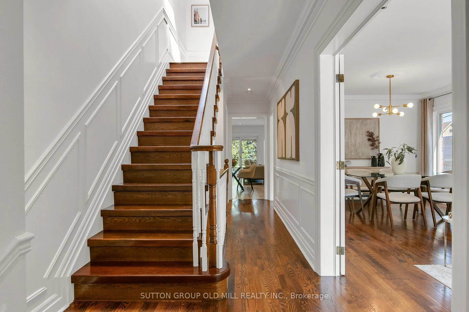 Photo 3 of 267 Windermere Avenue, Toronto, High Park-Swansea — HOMEH