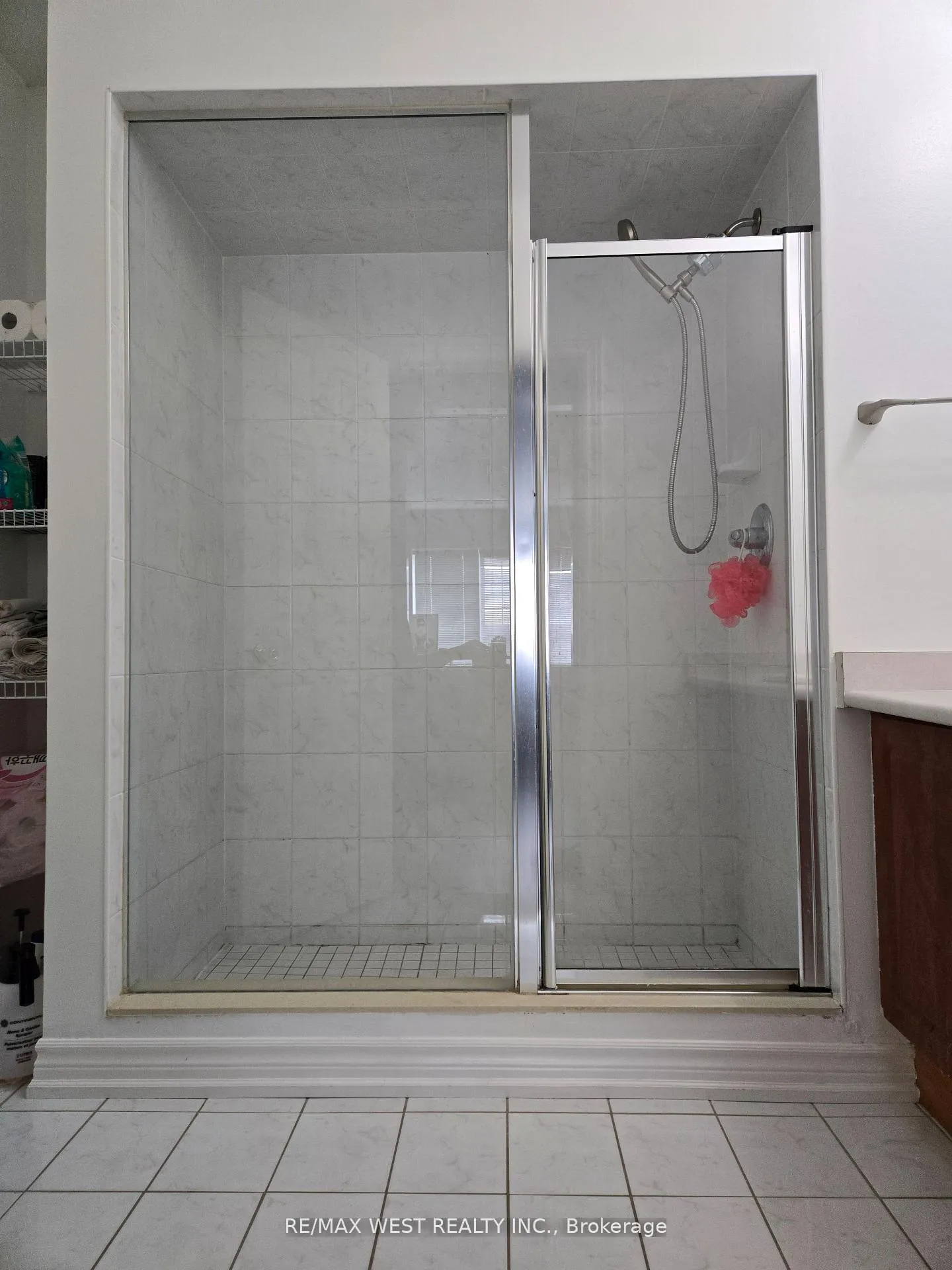Photo 14 of Unit 211, 9441 Jane Street, Vaughan, Maple — HOMEH
