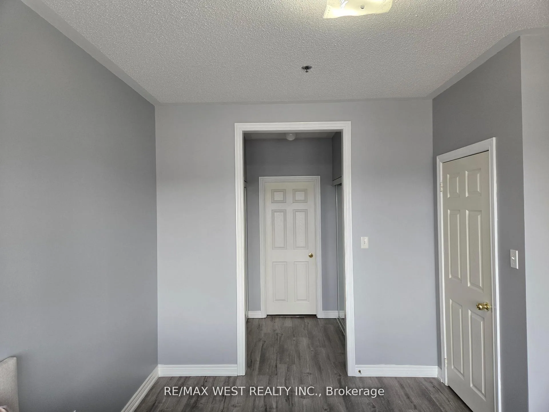 Photo 15 of Unit 211, 9441 Jane Street, Vaughan, Maple — HOMEH