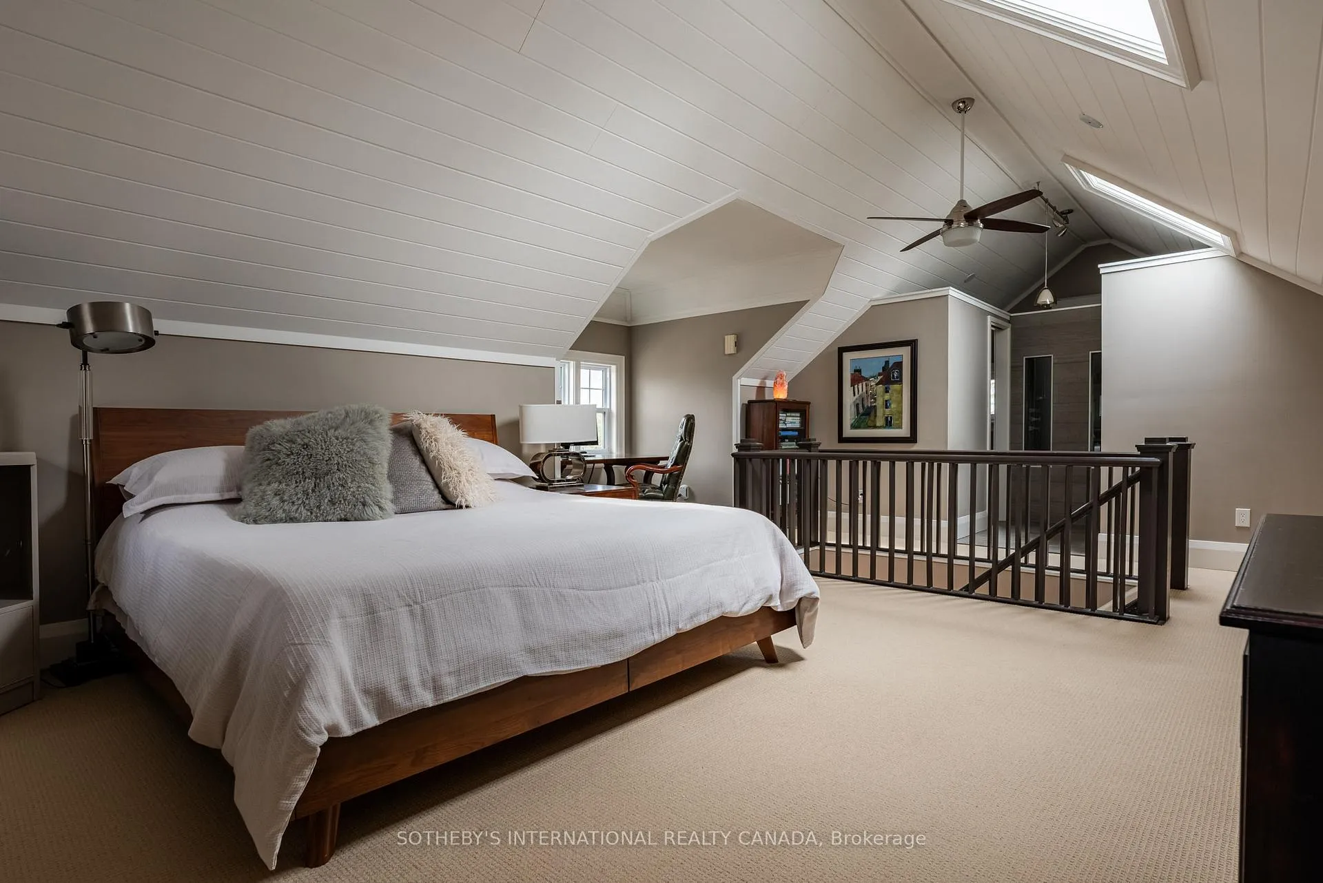 Photo 16 of 77 Catherine Avenue, Aurora, Aurora Village — HOMEH