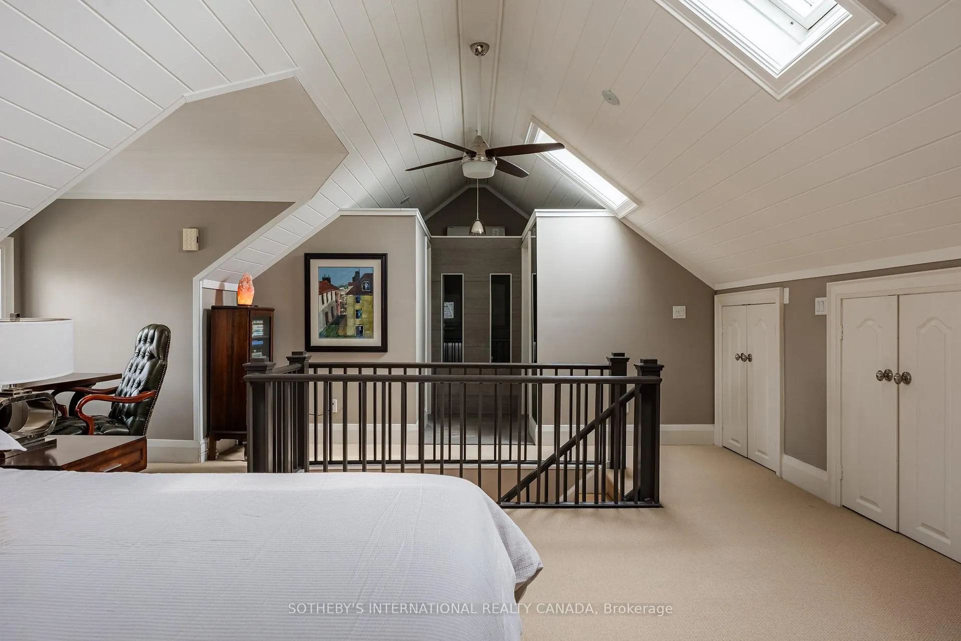 Photo 17 of 77 Catherine Avenue, Aurora, Aurora Village — HOMEH