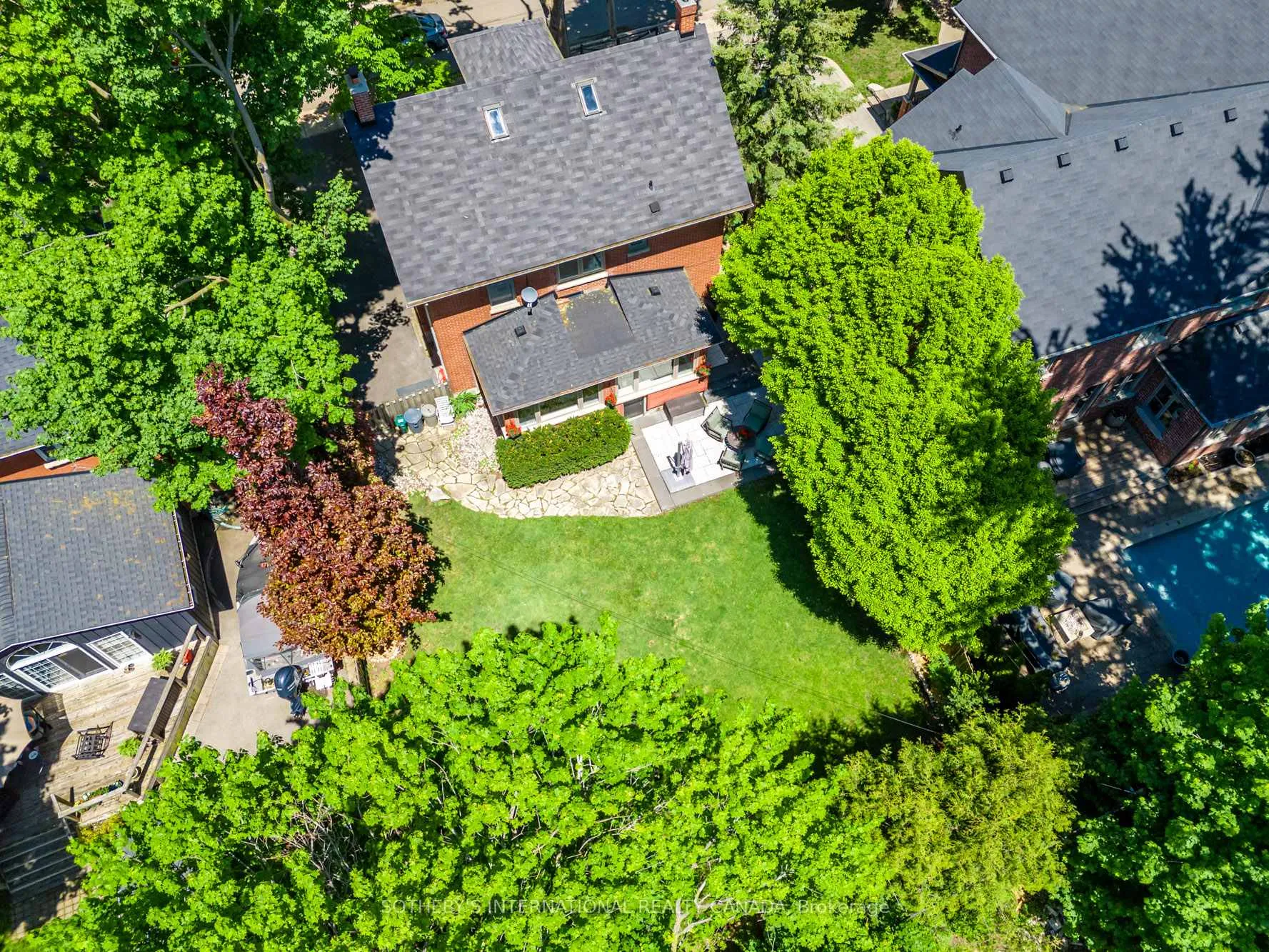 Photo 24 of 77 Catherine Avenue, Aurora, Aurora Village — HOMEH