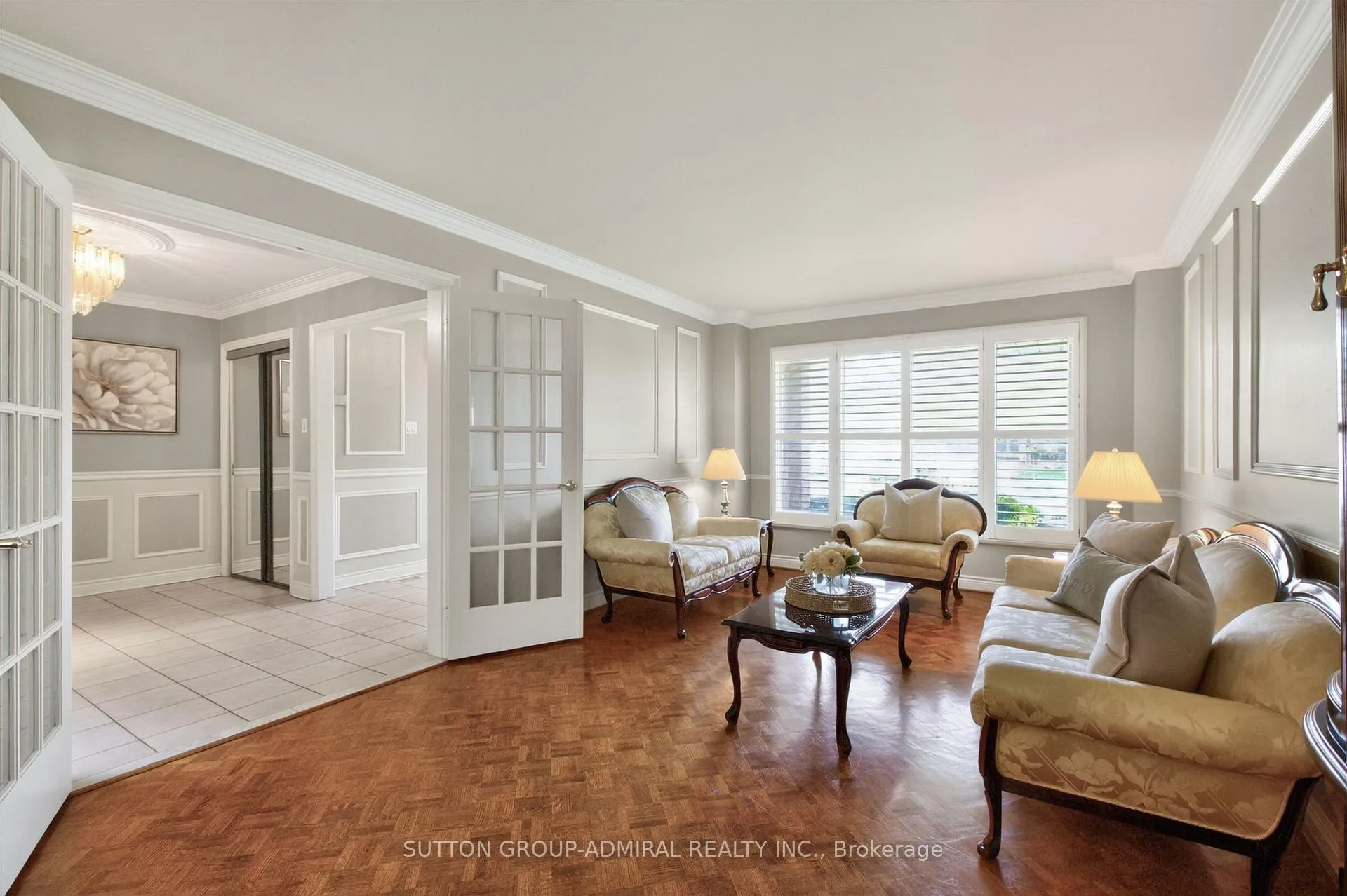 Photo 9 of 33 Triton Avenue, Vaughan, West Woodbridge — HOMEH