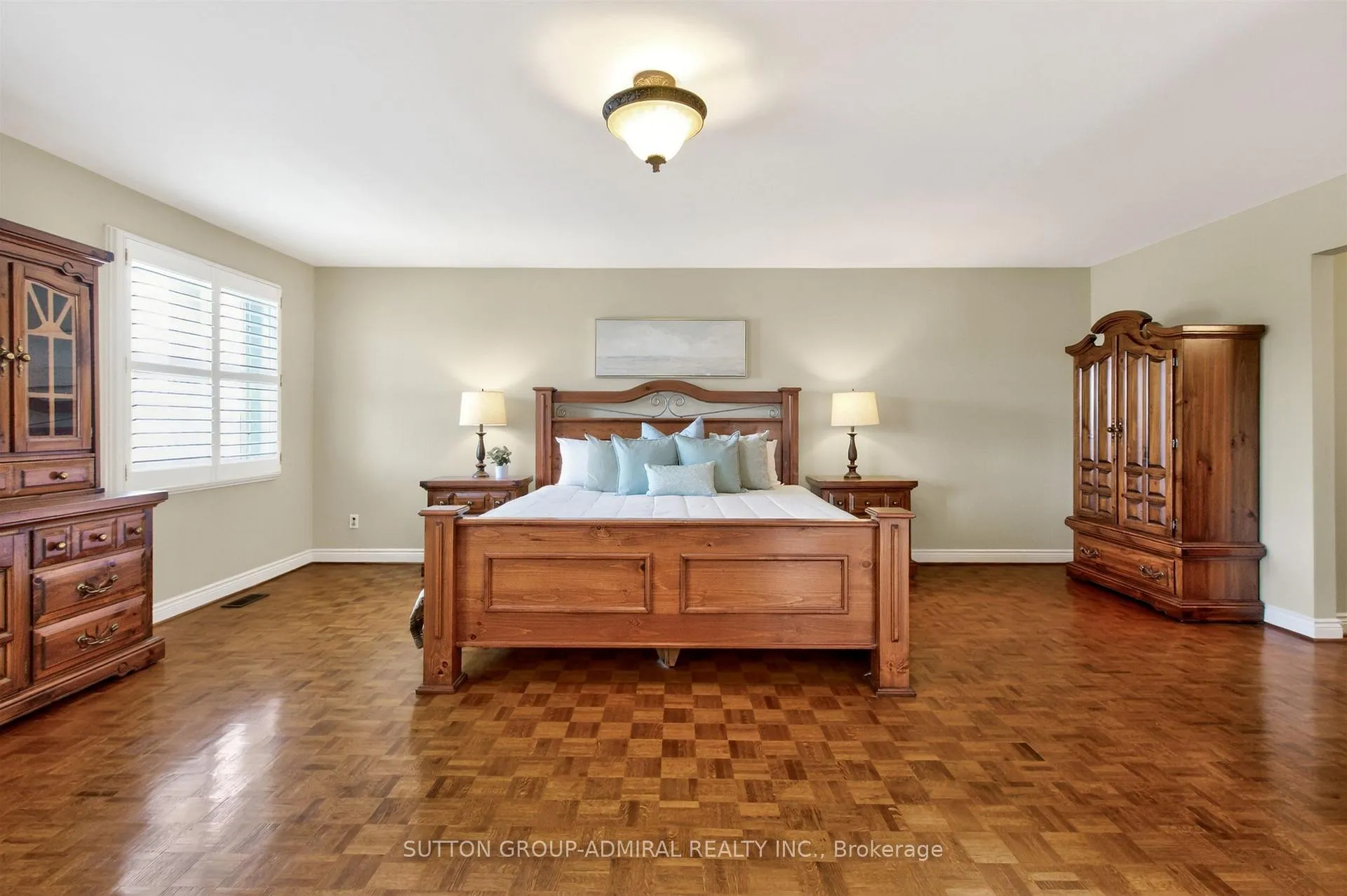 Photo 26 of 33 Triton Avenue, Vaughan, West Woodbridge — HOMEH