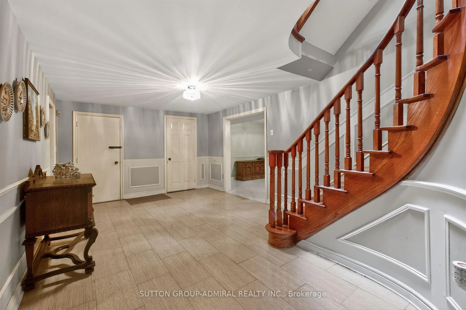 Photo 34 of 33 Triton Avenue, Vaughan, West Woodbridge — HOMEH