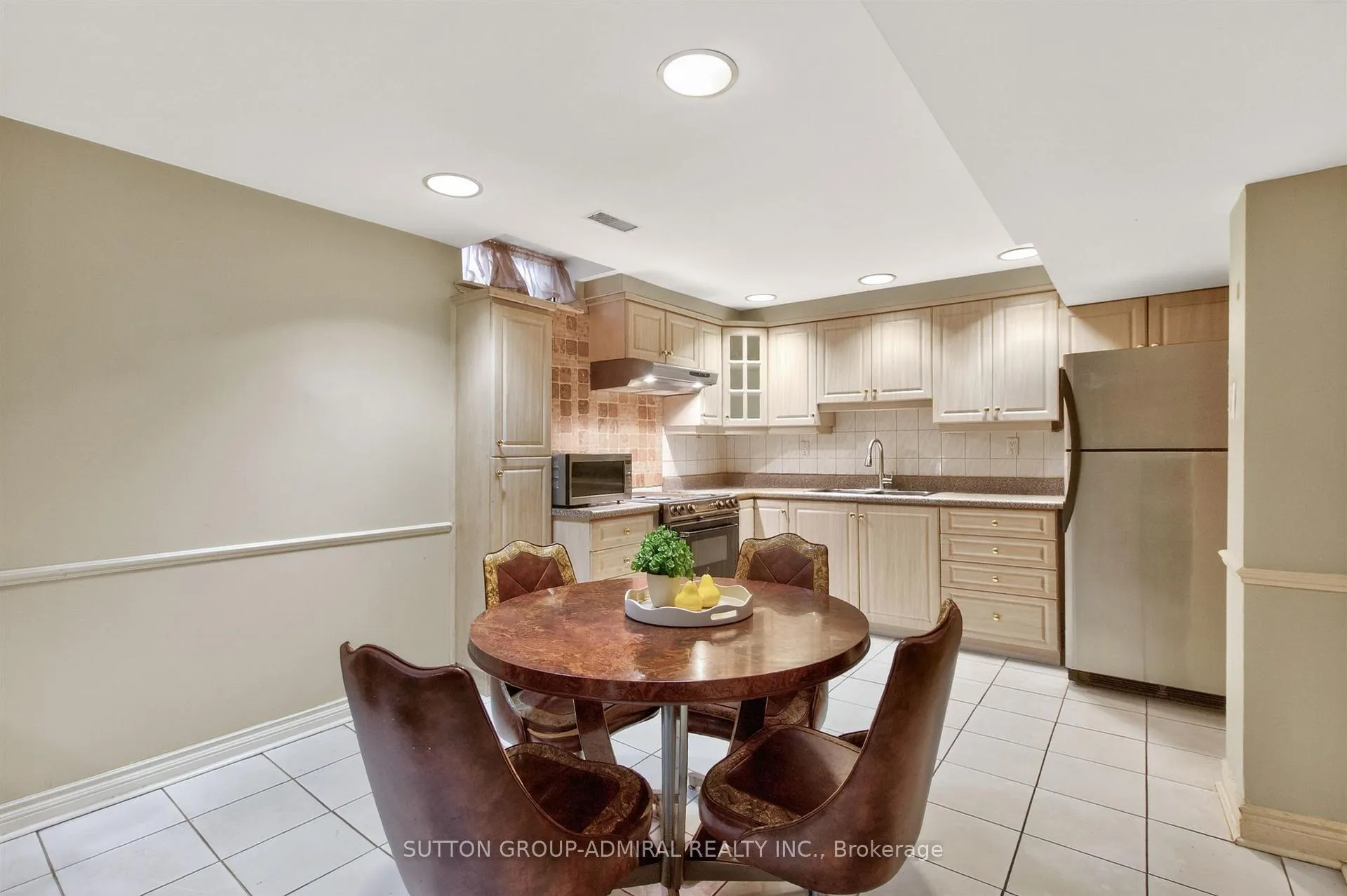 Photo 36 of 33 Triton Avenue, Vaughan, West Woodbridge — HOMEH