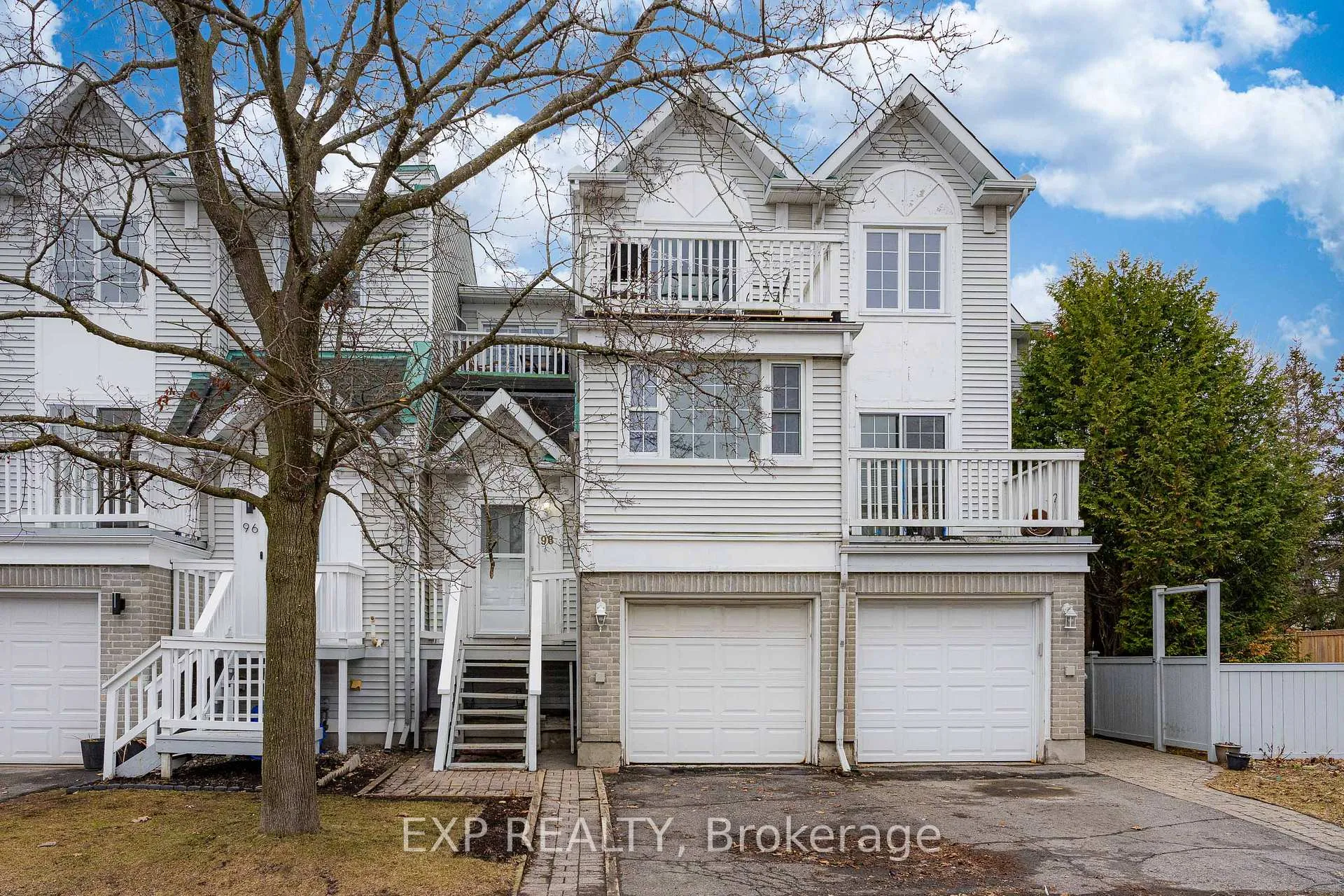 Photo 1 of 98 Castlegreen Private, Ottawa, Hunt Club Park/Greenboro — HOMEH