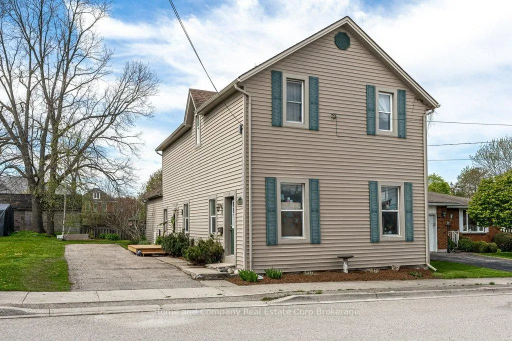 Photo of 74 Quebec Street