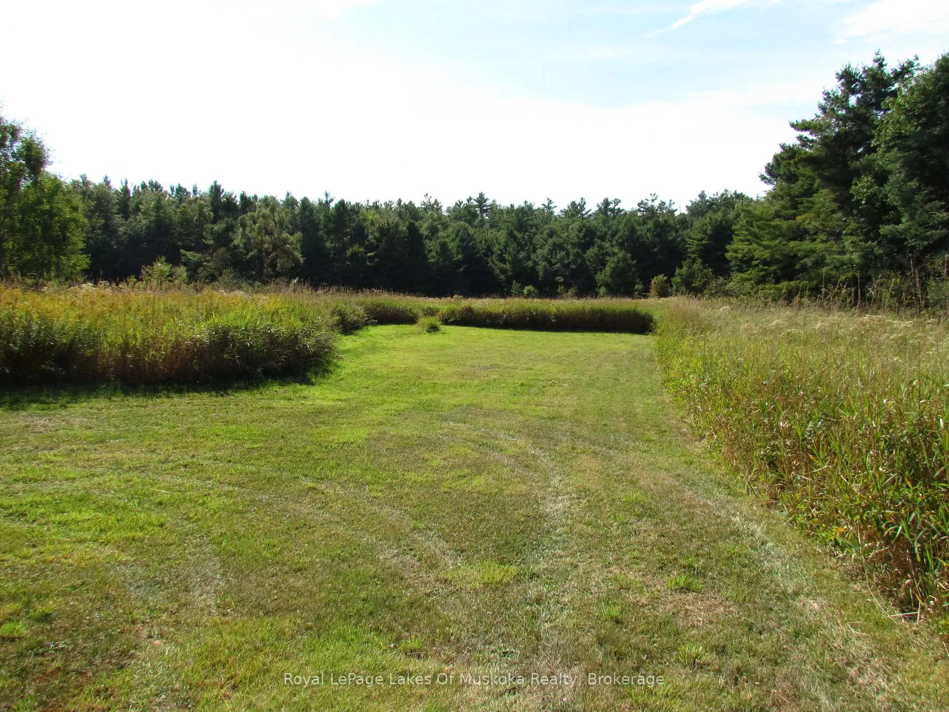 Photo 6 of 1016 Laycox Road, Gravenhurst, Muskoka (S) — HOMEH