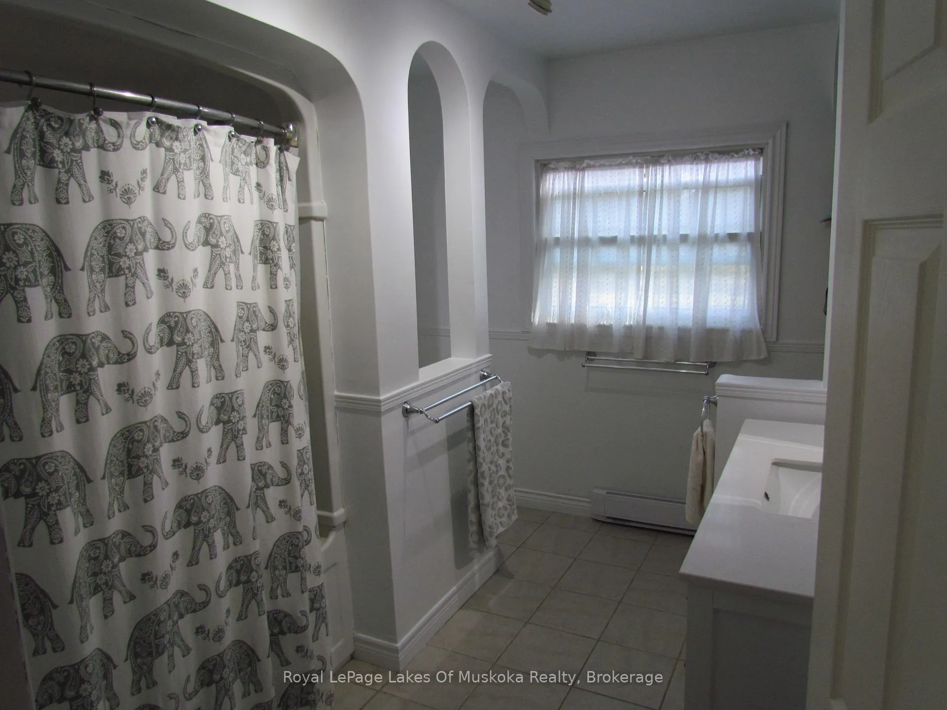 Photo 18 of 1016 Laycox Road, Gravenhurst, Muskoka (S) — HOMEH