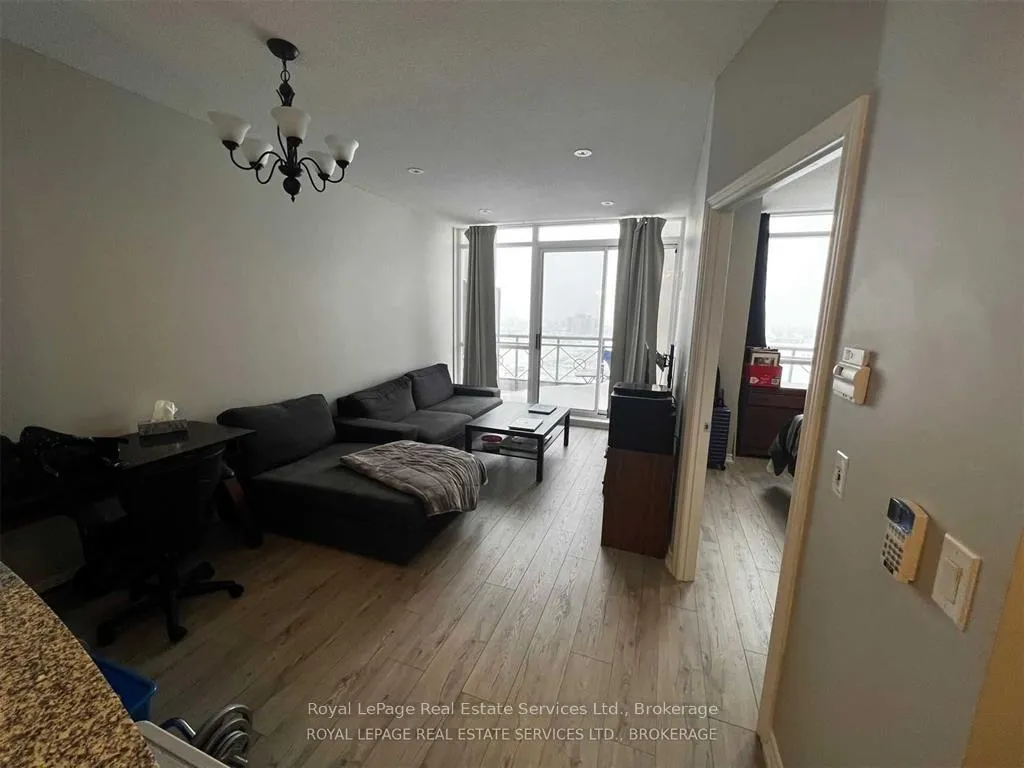 Photo 13 of Unit 1207, 2391 Central Park Drive, Oakville, River Oaks — HOMEH