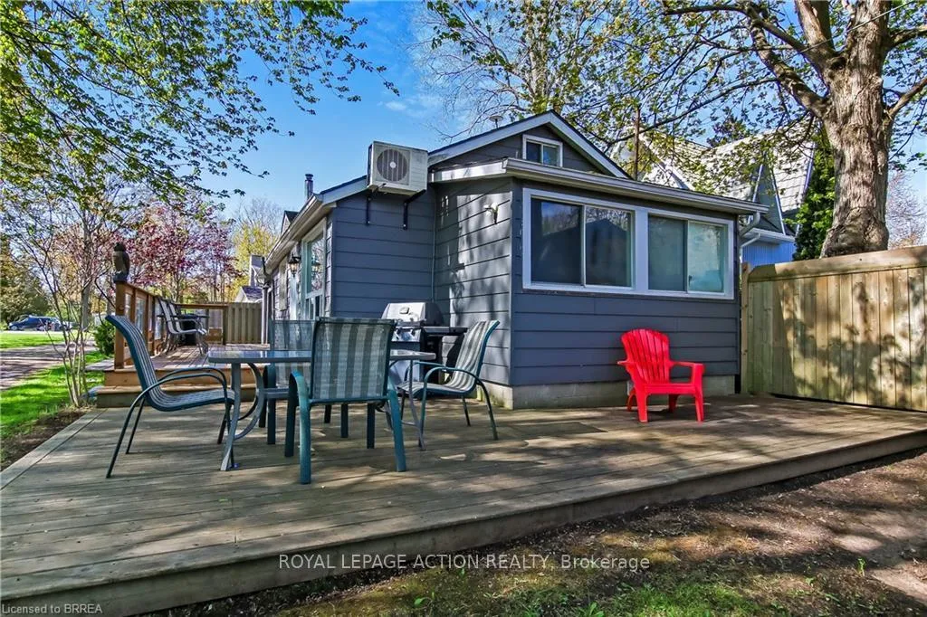 Photo 13 of 4 Tyler Street, Norfolk, Turkey Point — HOMEH