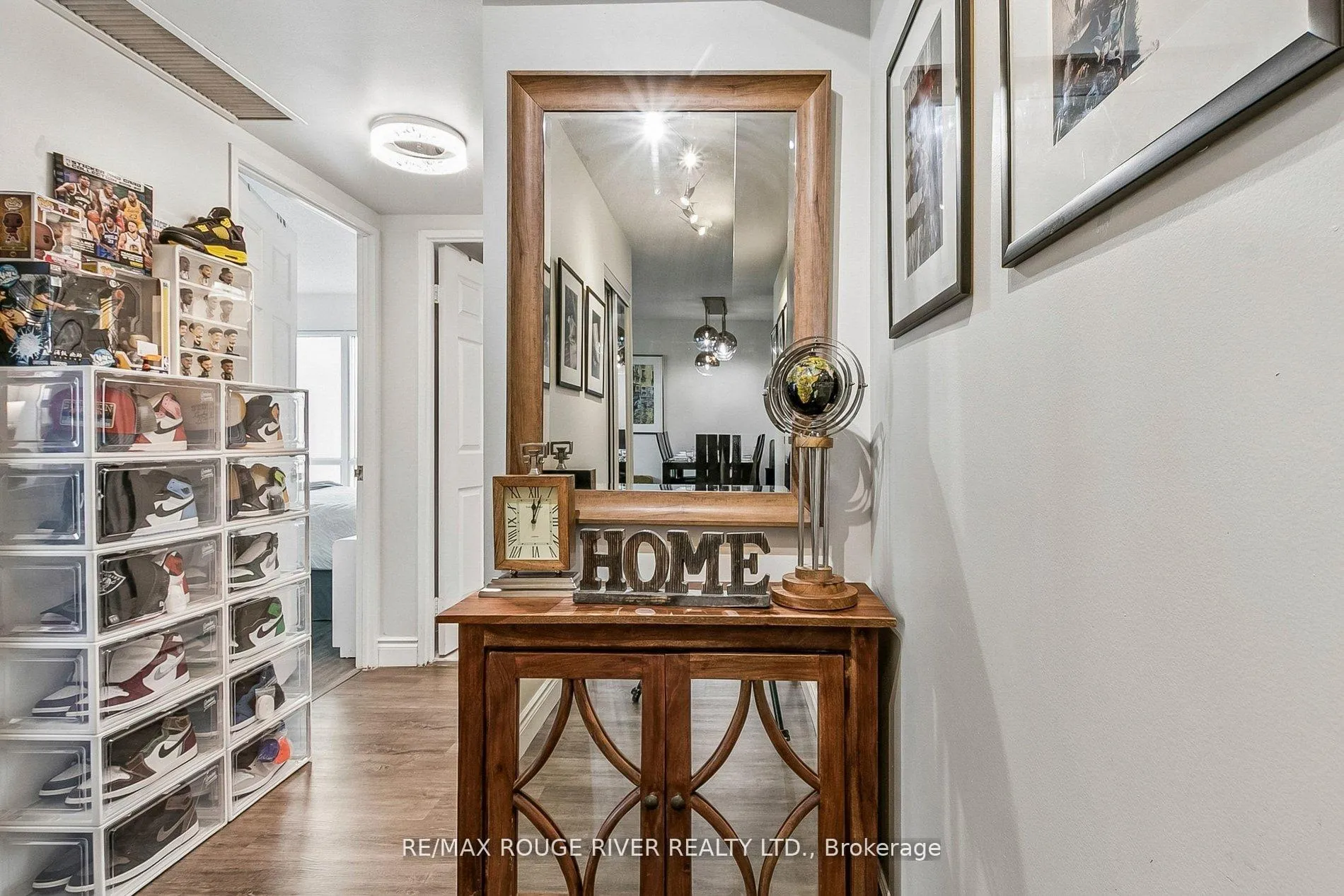 Photo 4 of Unit 1203, 11 Lee Centre Drive, Scarborough, Woburn — HOMEH