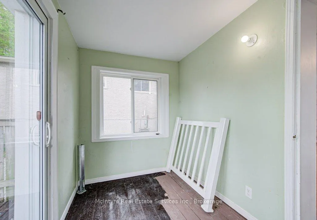 Photo 16 of 59 4th Avenue, Cambridge — HOMEH