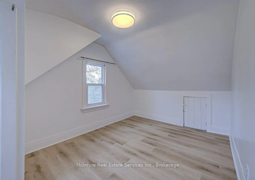 Photo 22 of 59 4th Avenue, Cambridge — HOMEH