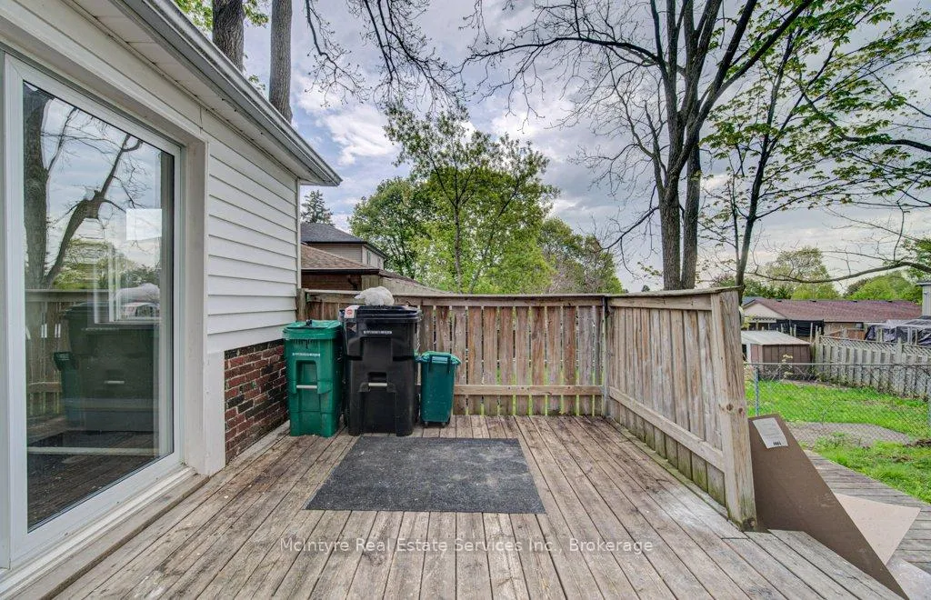 Photo 28 of 59 4th Avenue, Cambridge — HOMEH