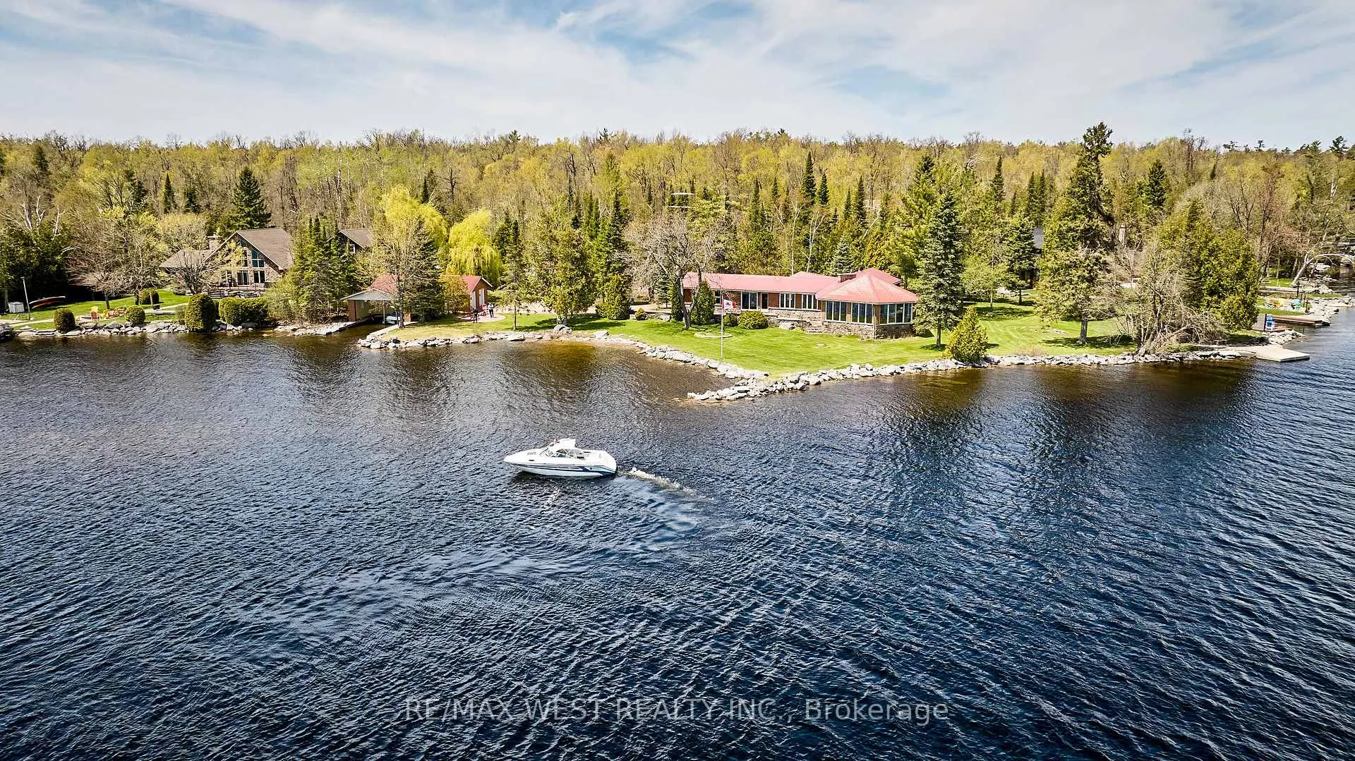 Photo 10 of 557 Riverside Drive, Trent Lakes — HOMEH