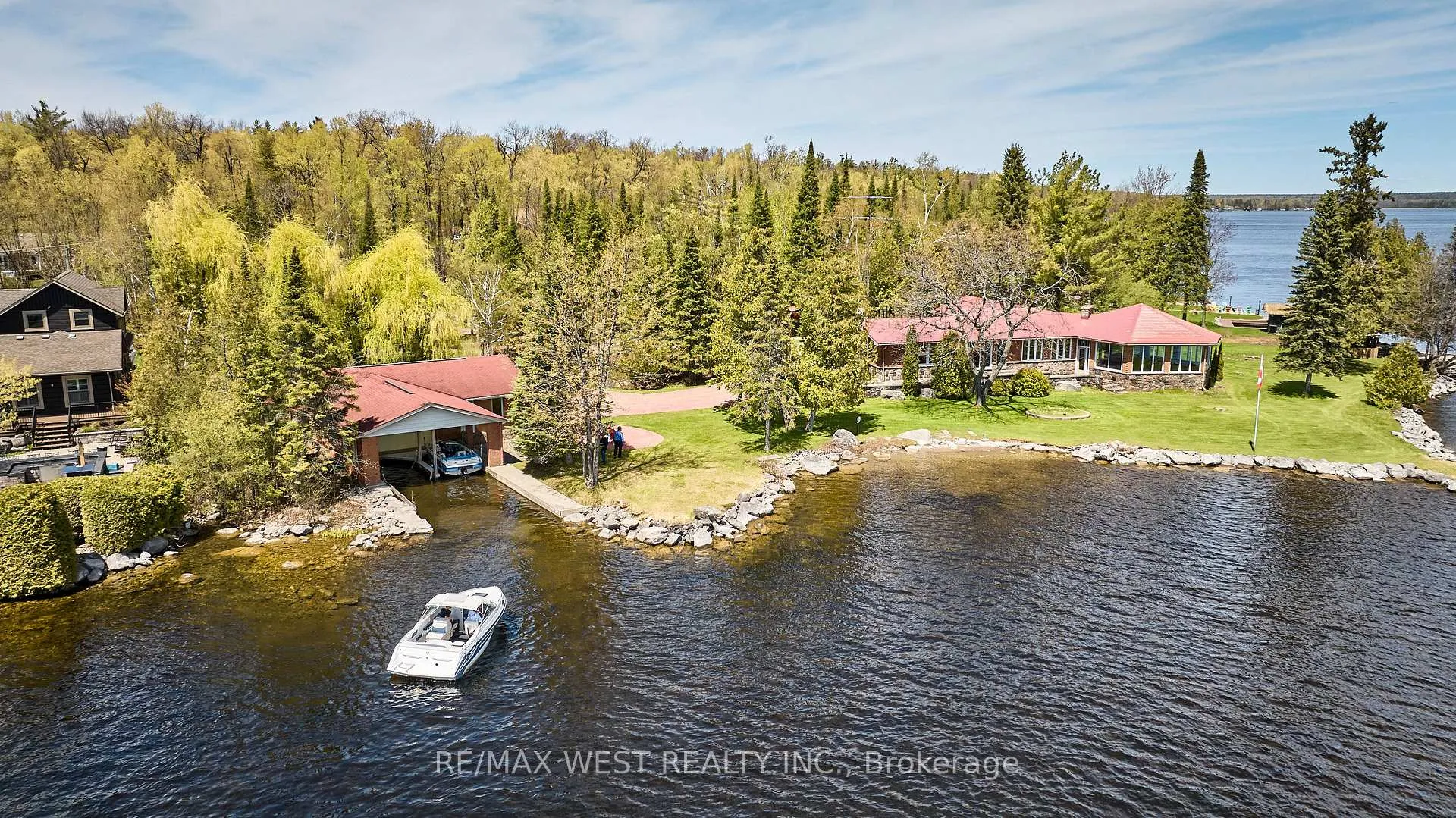 Photo 11 of 557 Riverside Drive, Trent Lakes — HOMEH