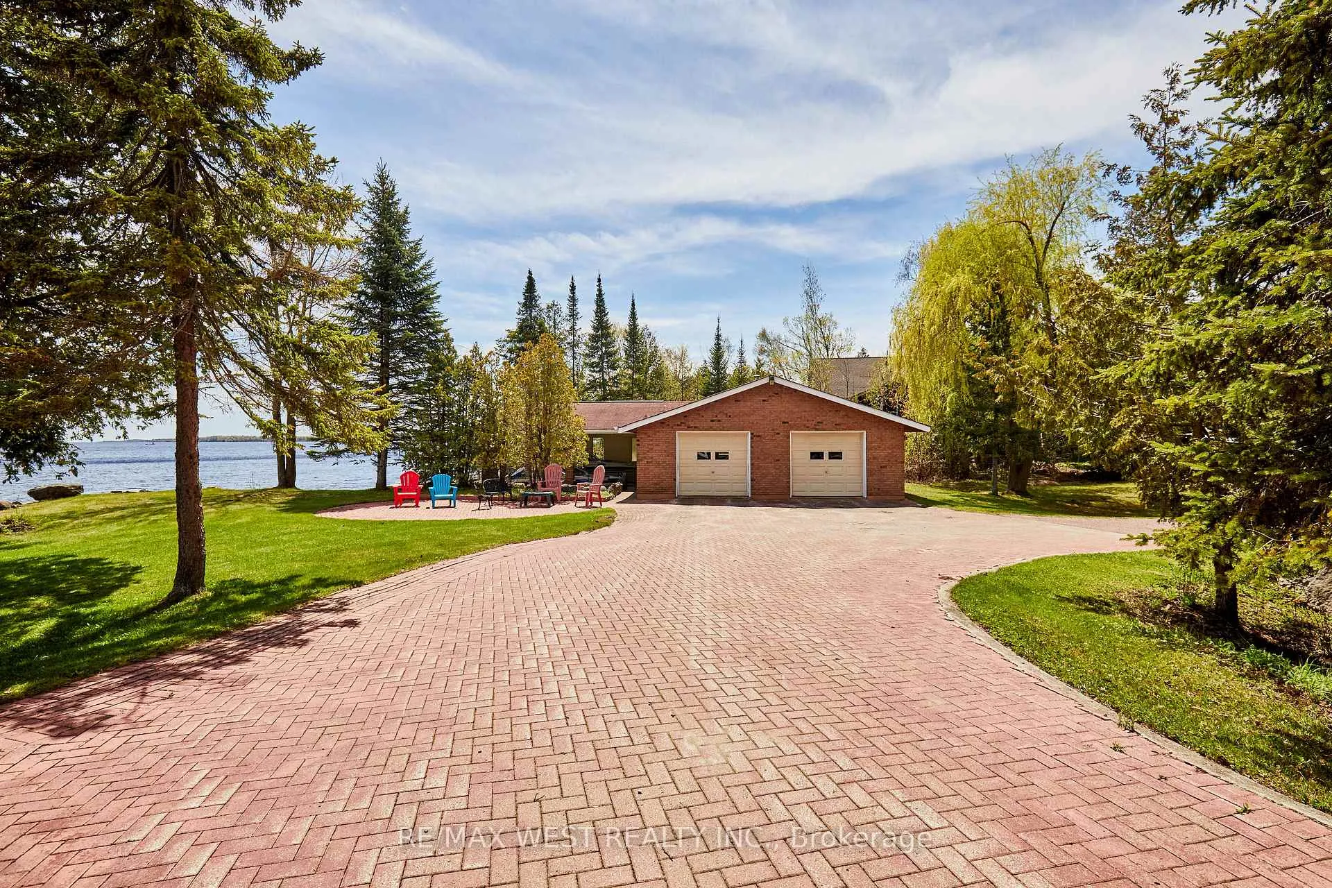 Photo 15 of 557 Riverside Drive, Trent Lakes — HOMEH