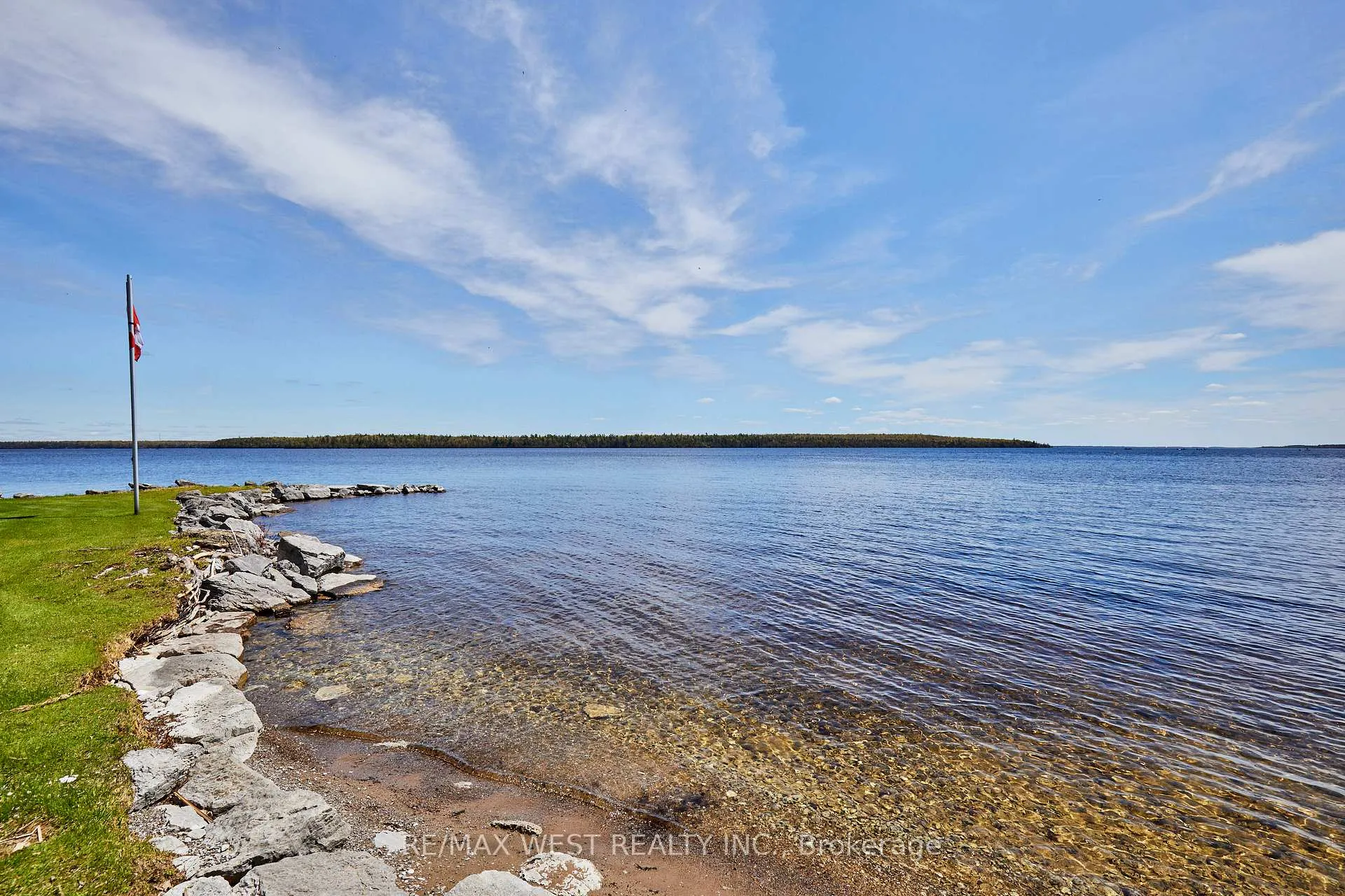 Photo 18 of 557 Riverside Drive, Trent Lakes — HOMEH