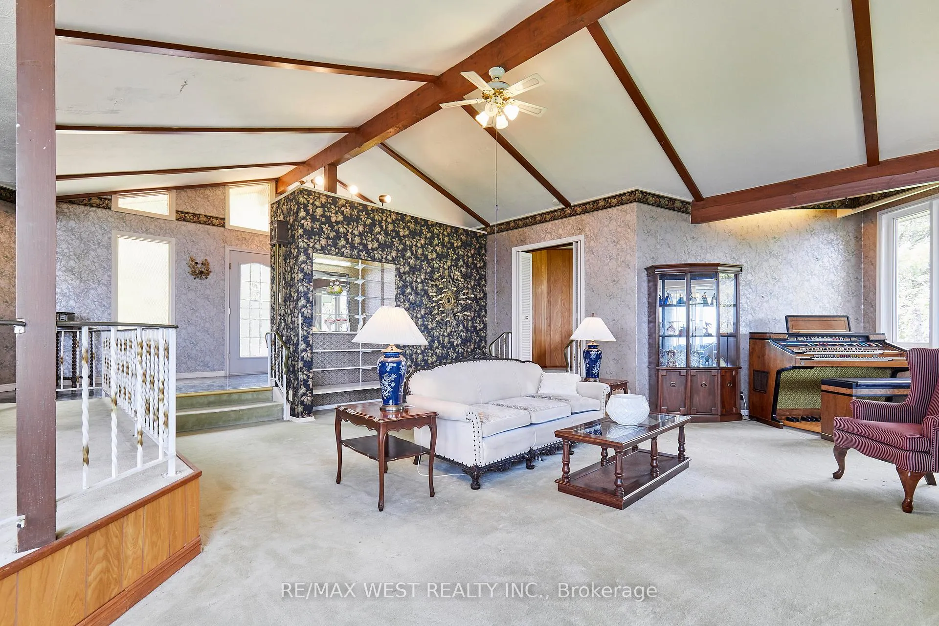 Photo 20 of 557 Riverside Drive, Trent Lakes — HOMEH
