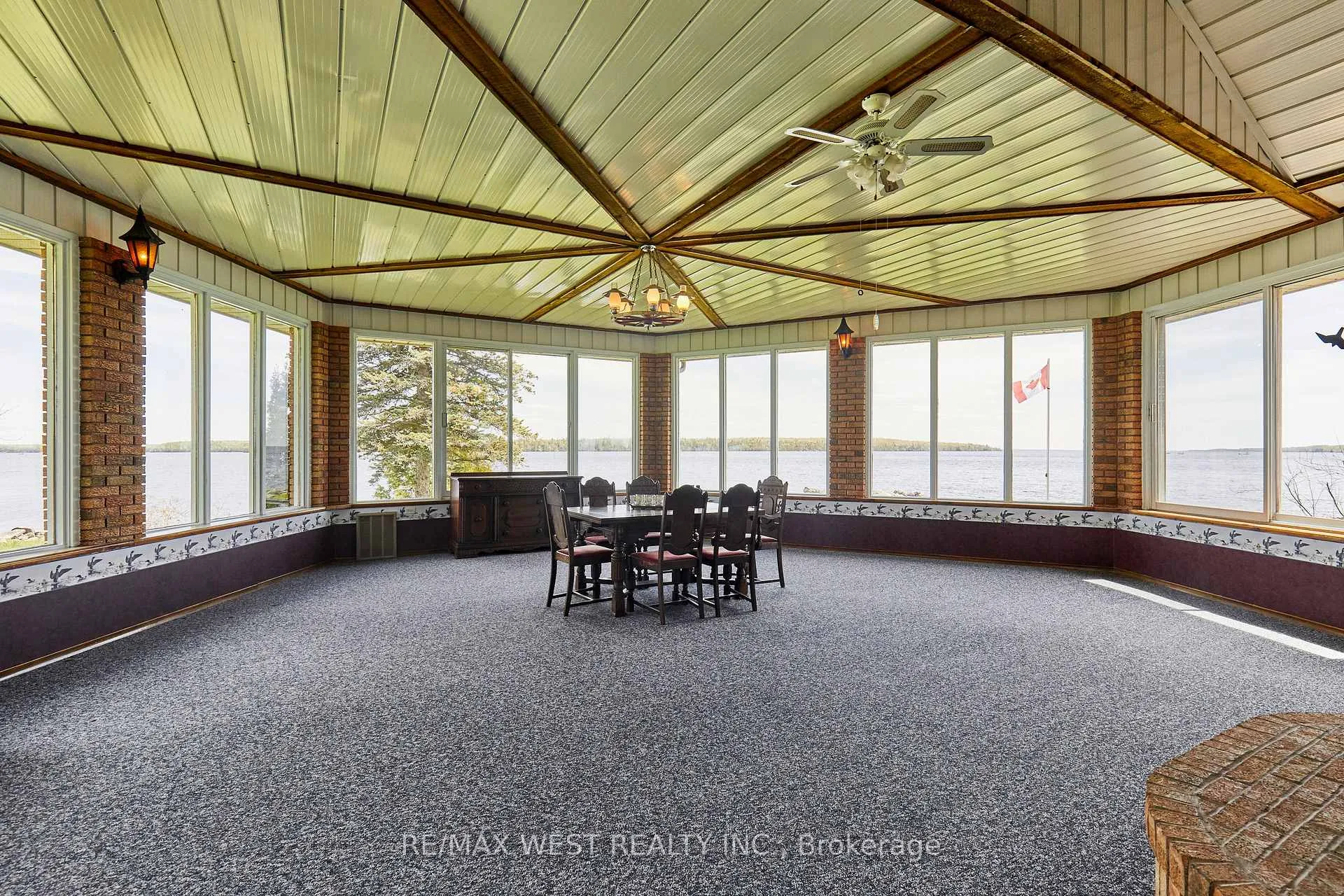 Photo 21 of 557 Riverside Drive, Trent Lakes — HOMEH