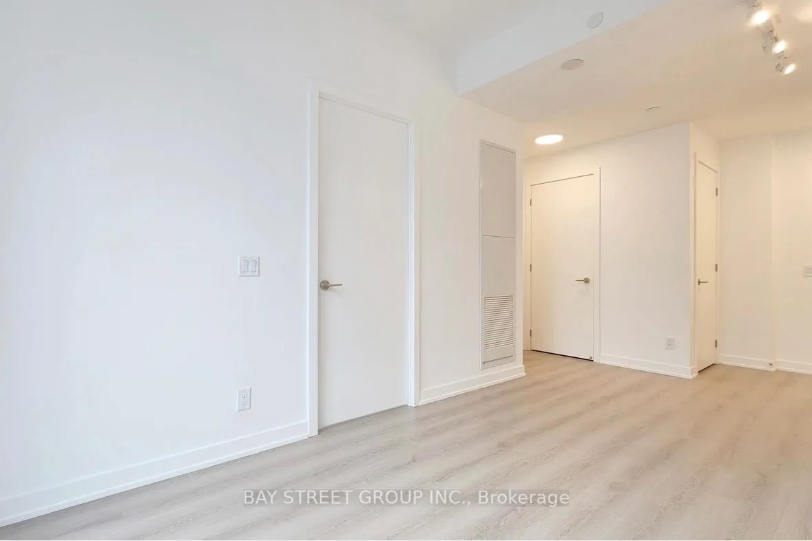 Photo 5 of Unit 2702, 100 Queen Street E, Toronto, Church-Yonge Corridor — HOMEH