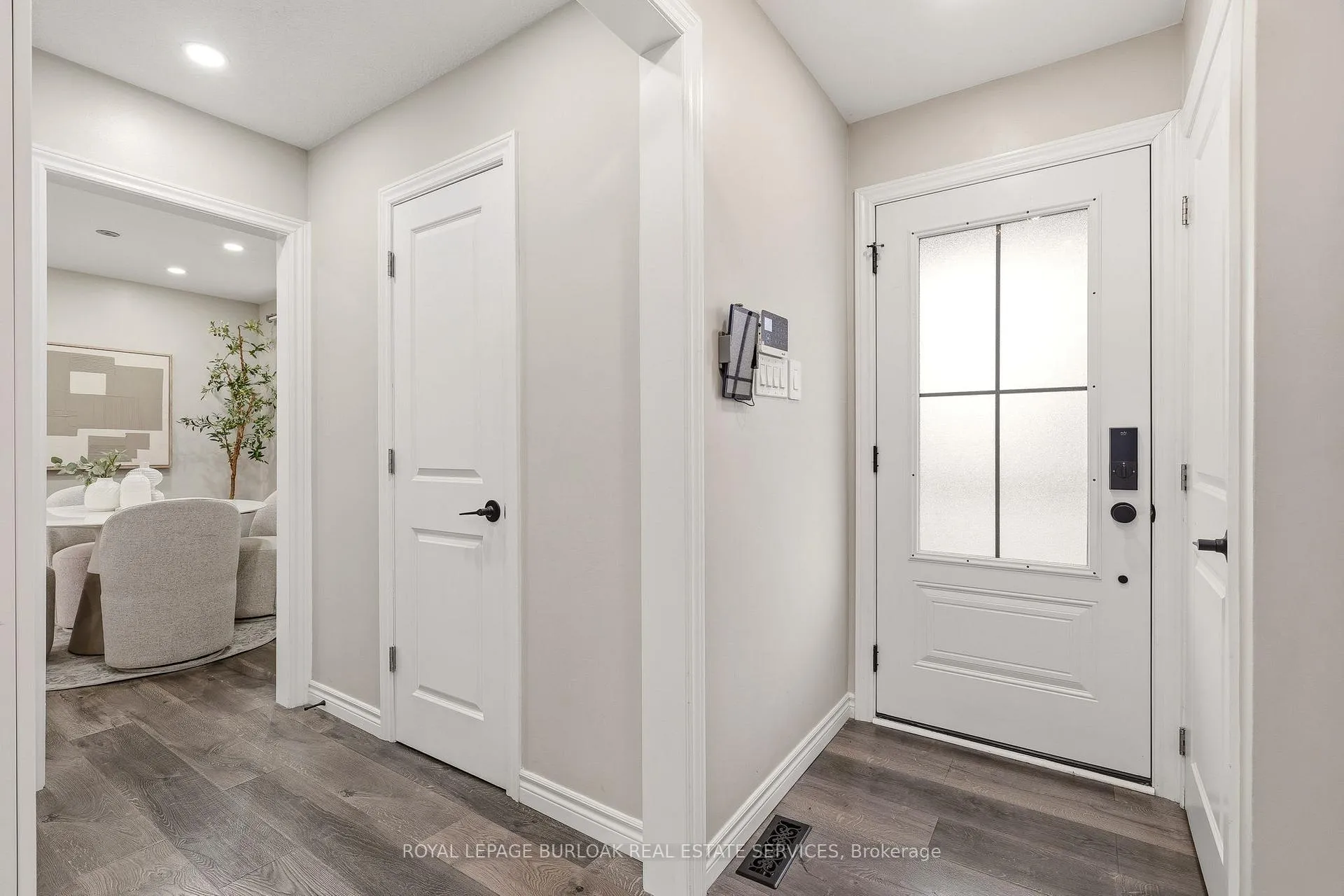 Photo 2 of 1191 Limeridge Road, Hamilton, Lisgar — HOMEH