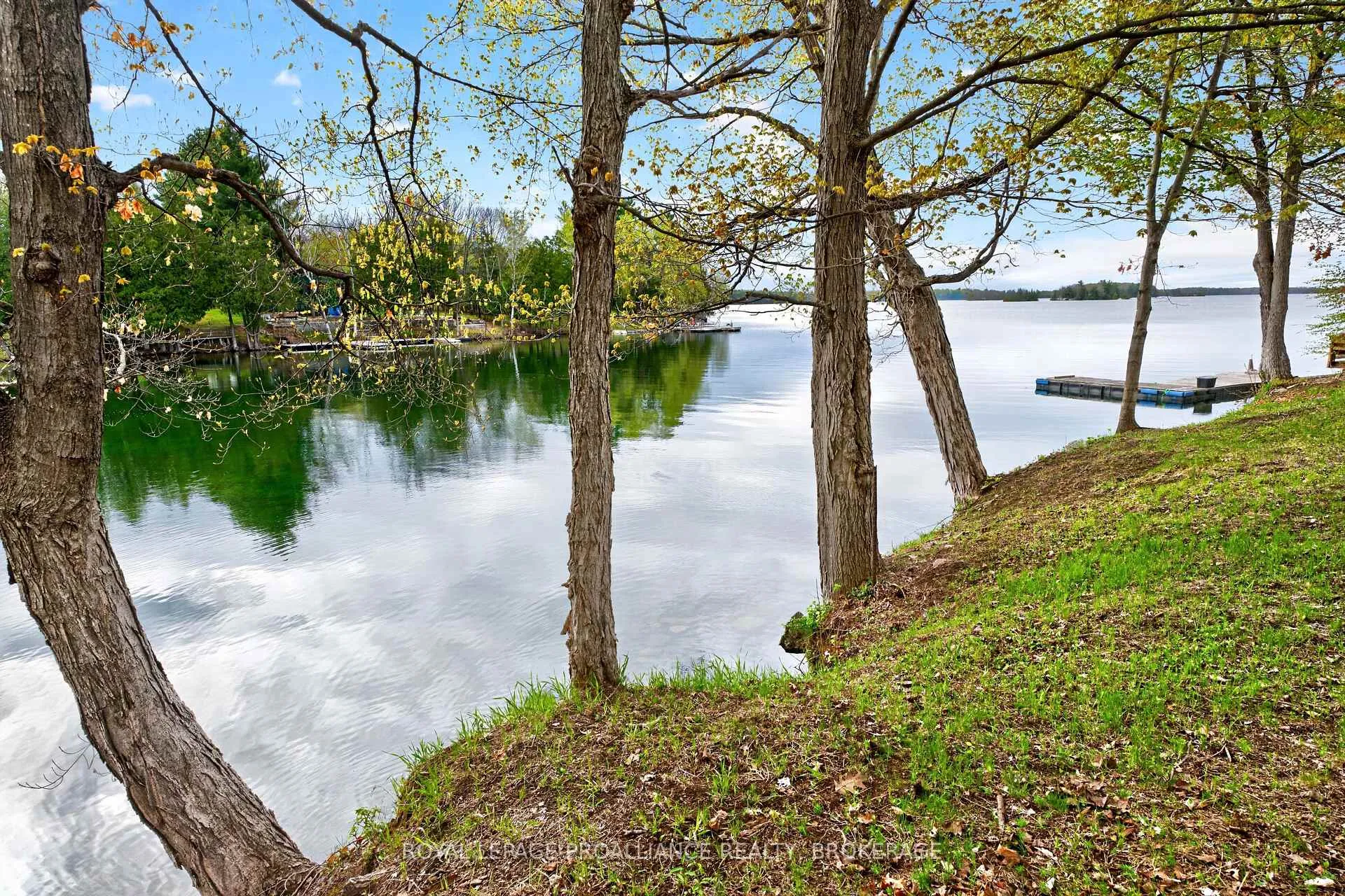 Photo 6 of 5 Blundons Lane, Rideau Lakes, Rideau Lakes (North Crosby) Twp — HOMEH