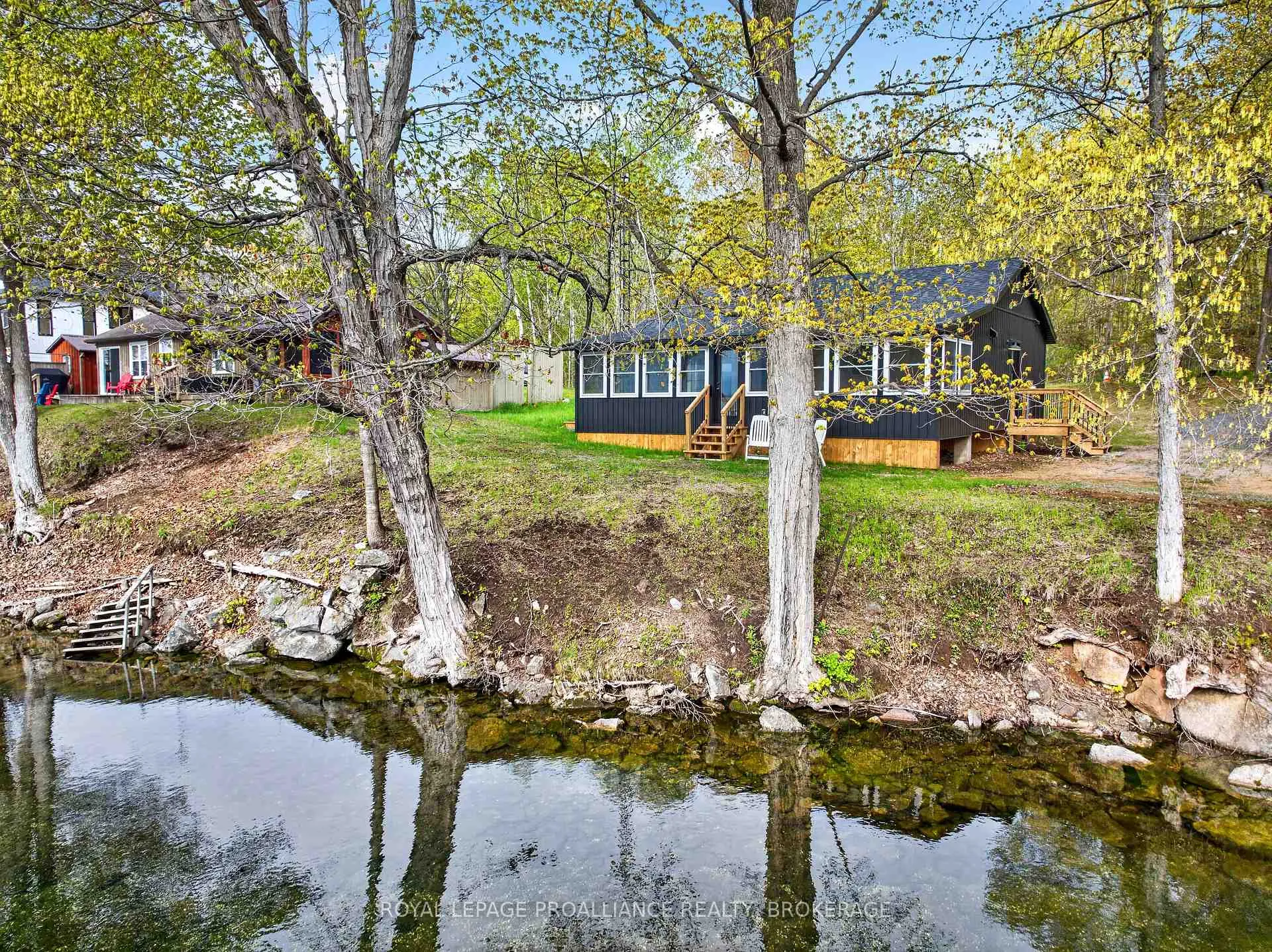 Photo 13 of 5 Blundons Lane, Rideau Lakes, Rideau Lakes (North Crosby) Twp — HOMEH