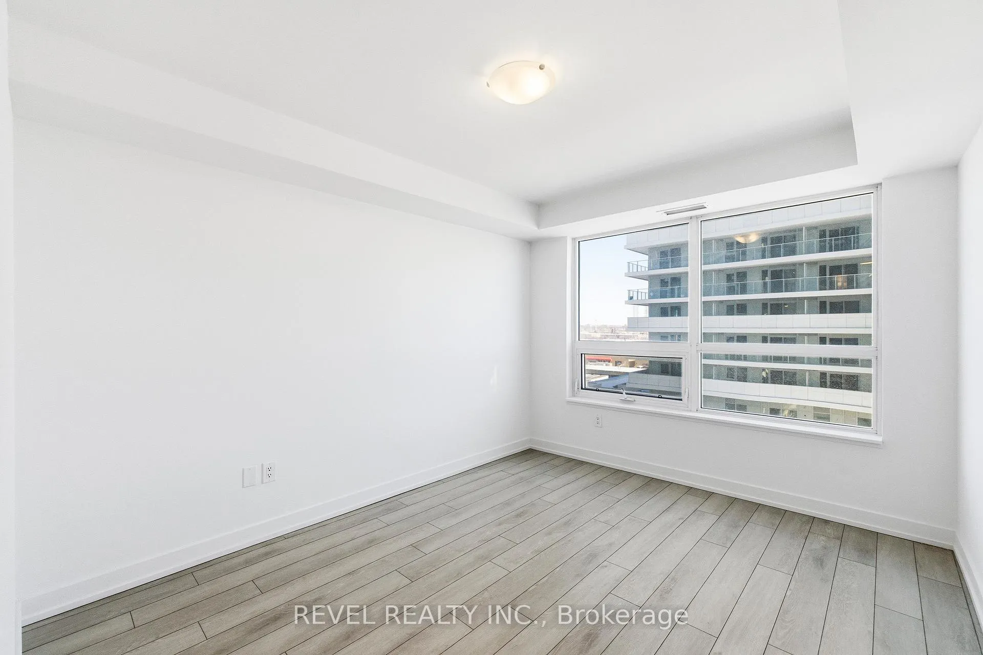 Photo 15 of Unit 912, 1480 Bayly Street, Pickering, Bay Ridges — HOMEH