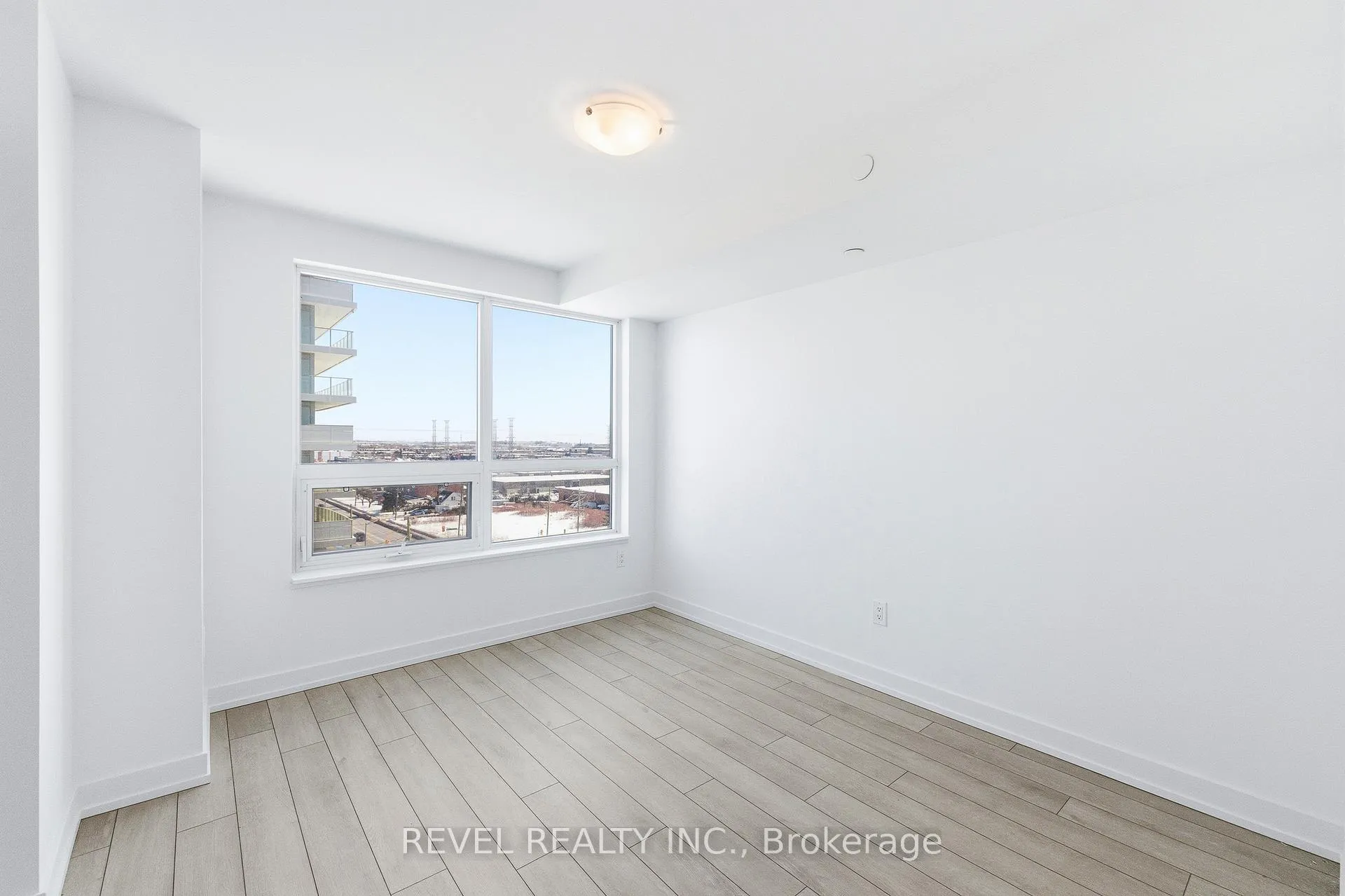 Photo 18 of Unit 912, 1480 Bayly Street, Pickering, Bay Ridges — HOMEH