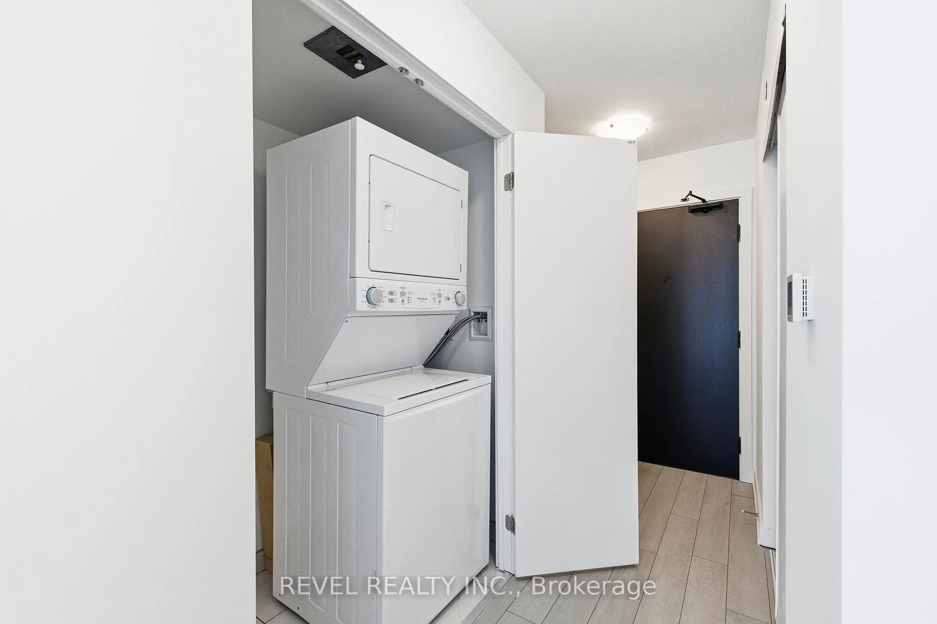 Photo 20 of Unit 912, 1480 Bayly Street, Pickering, Bay Ridges — HOMEH