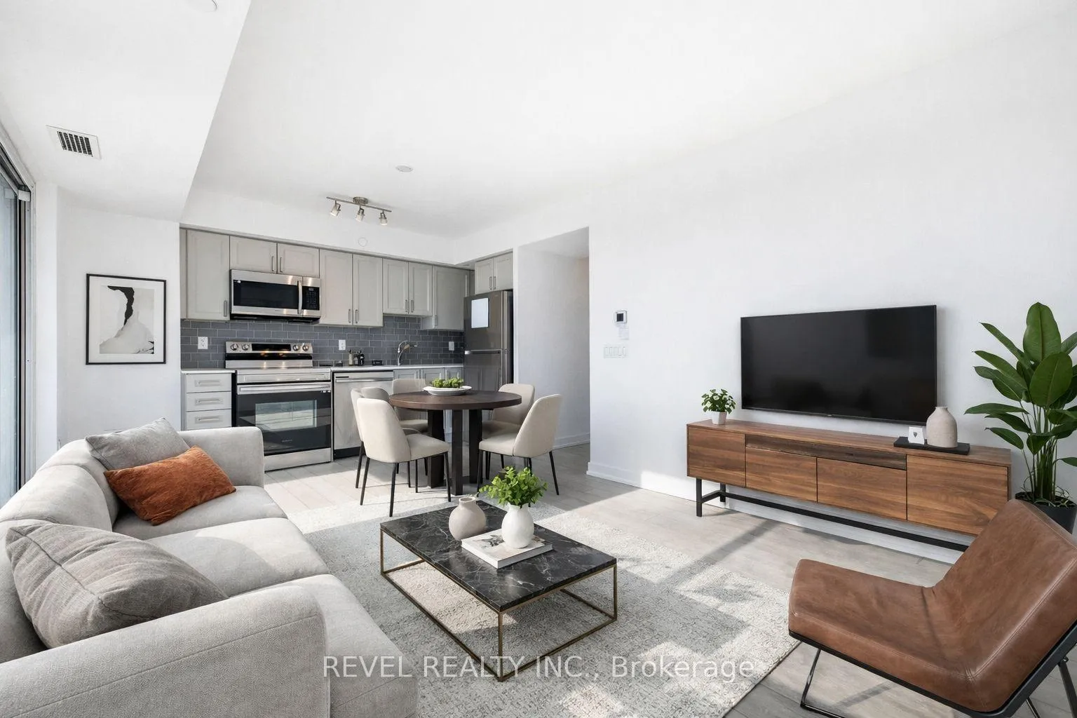 Photo 27 of Unit 912, 1480 Bayly Street, Pickering, Bay Ridges — HOMEH