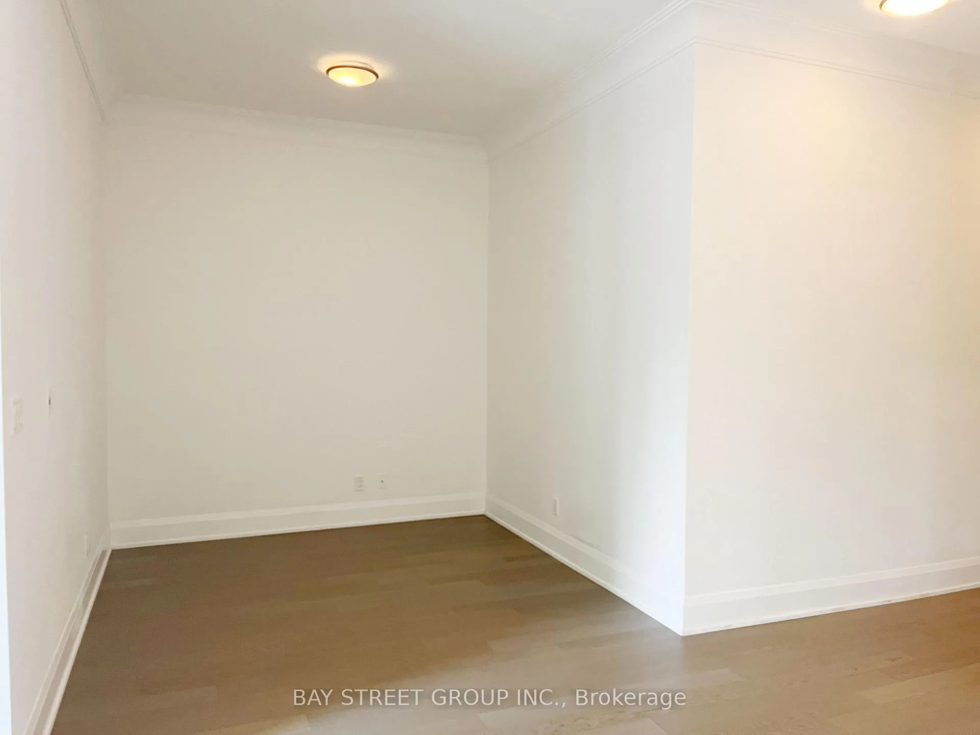 Photo 11 of Unit 107, 15 Water Walk Drive, Markham, Unionville — HOMEH