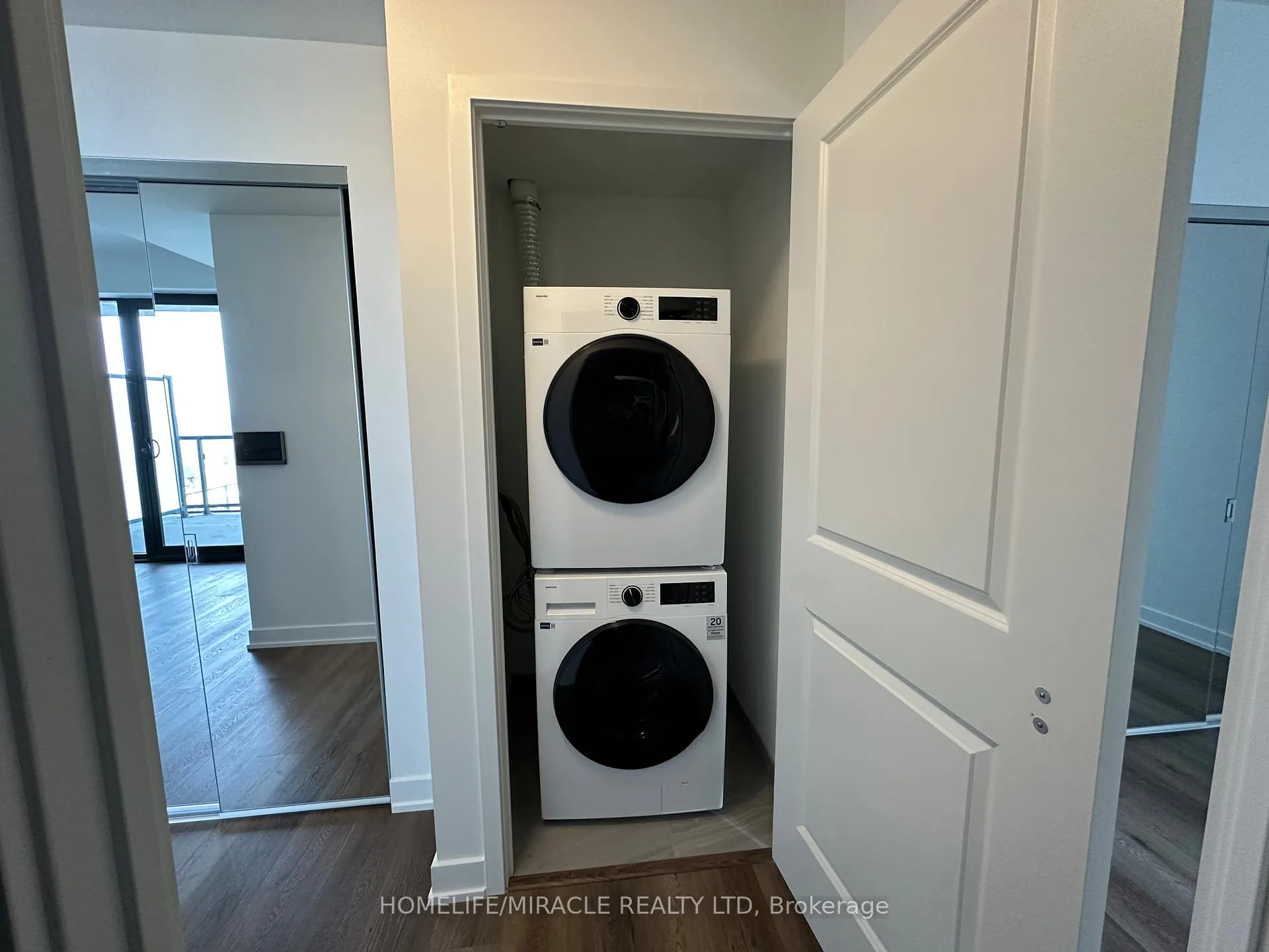 Photo 11 of Unit 603, 2075 Lakeshore Road, Burlington, Brant — HOMEH
