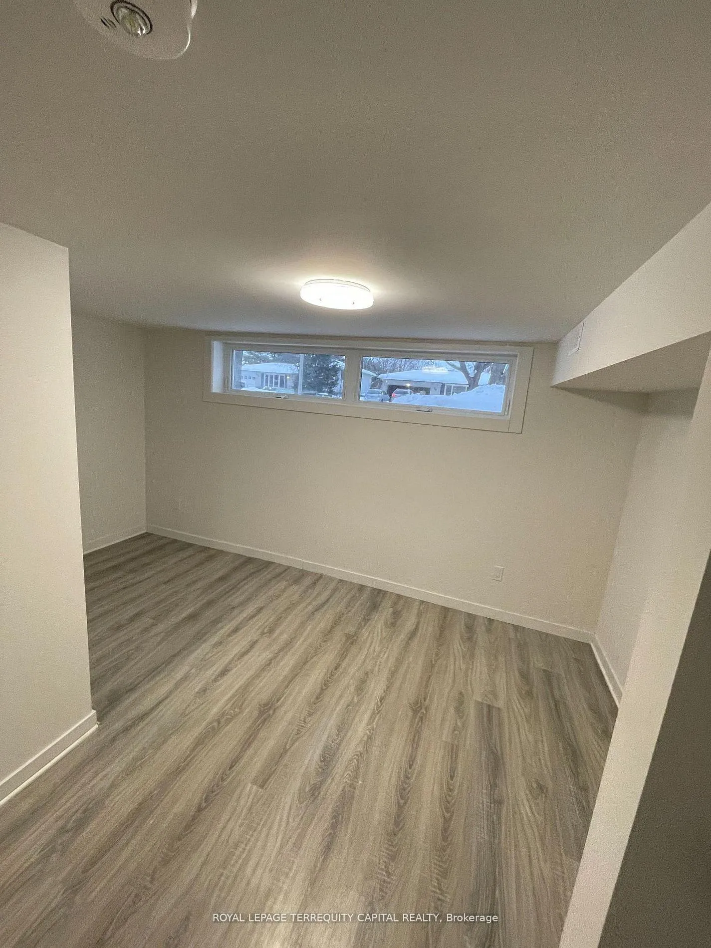 Photo 13 of 30 Thorncrest Road, Barrie, Allandale Heights — HOMEH