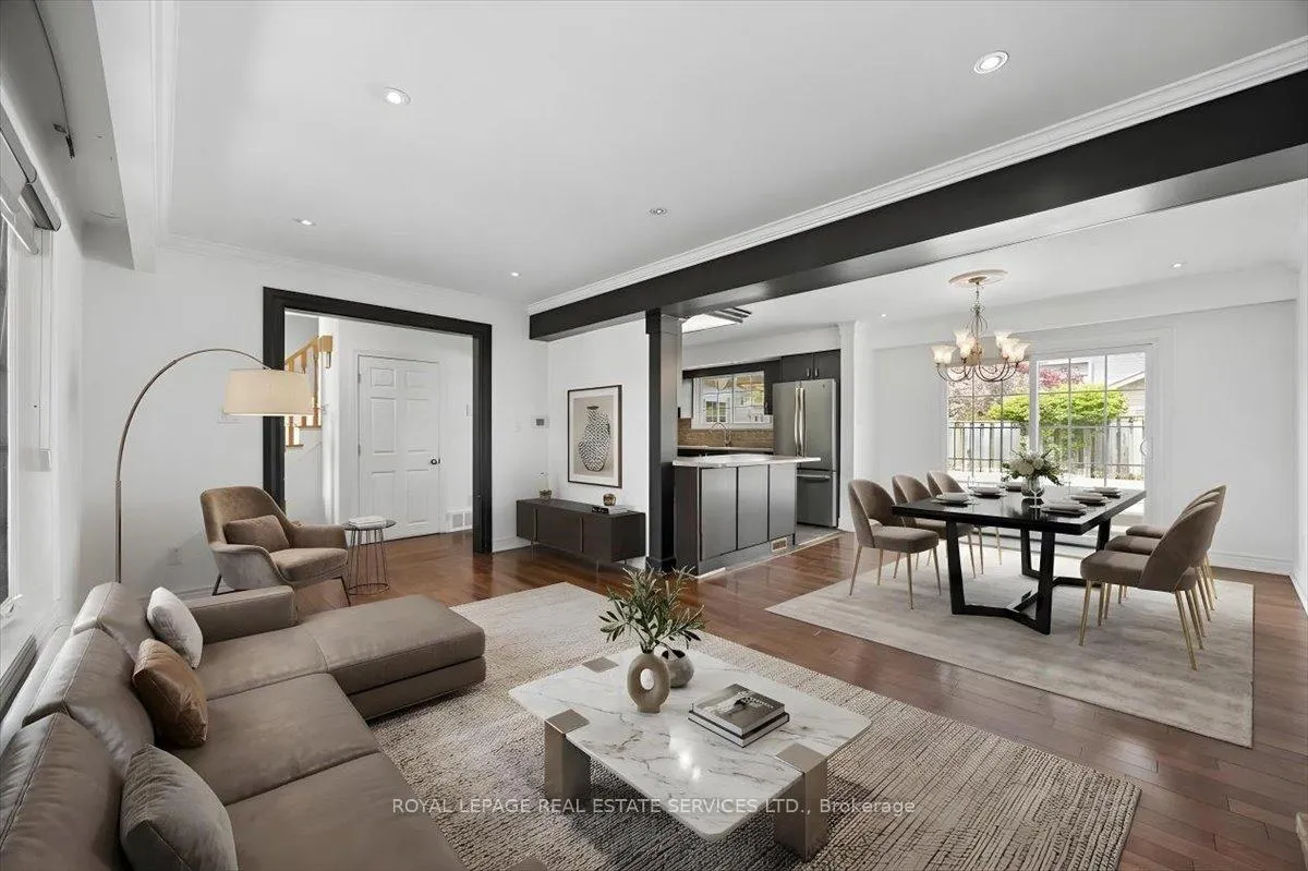 Photo 10 of 18 Chesterfield Road, Brampton, Brampton East — HOMEH