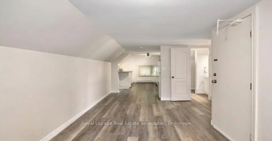 Photo 2 of Unit 3, 1114 4th Avenue E, Owen Sound — HOMEH