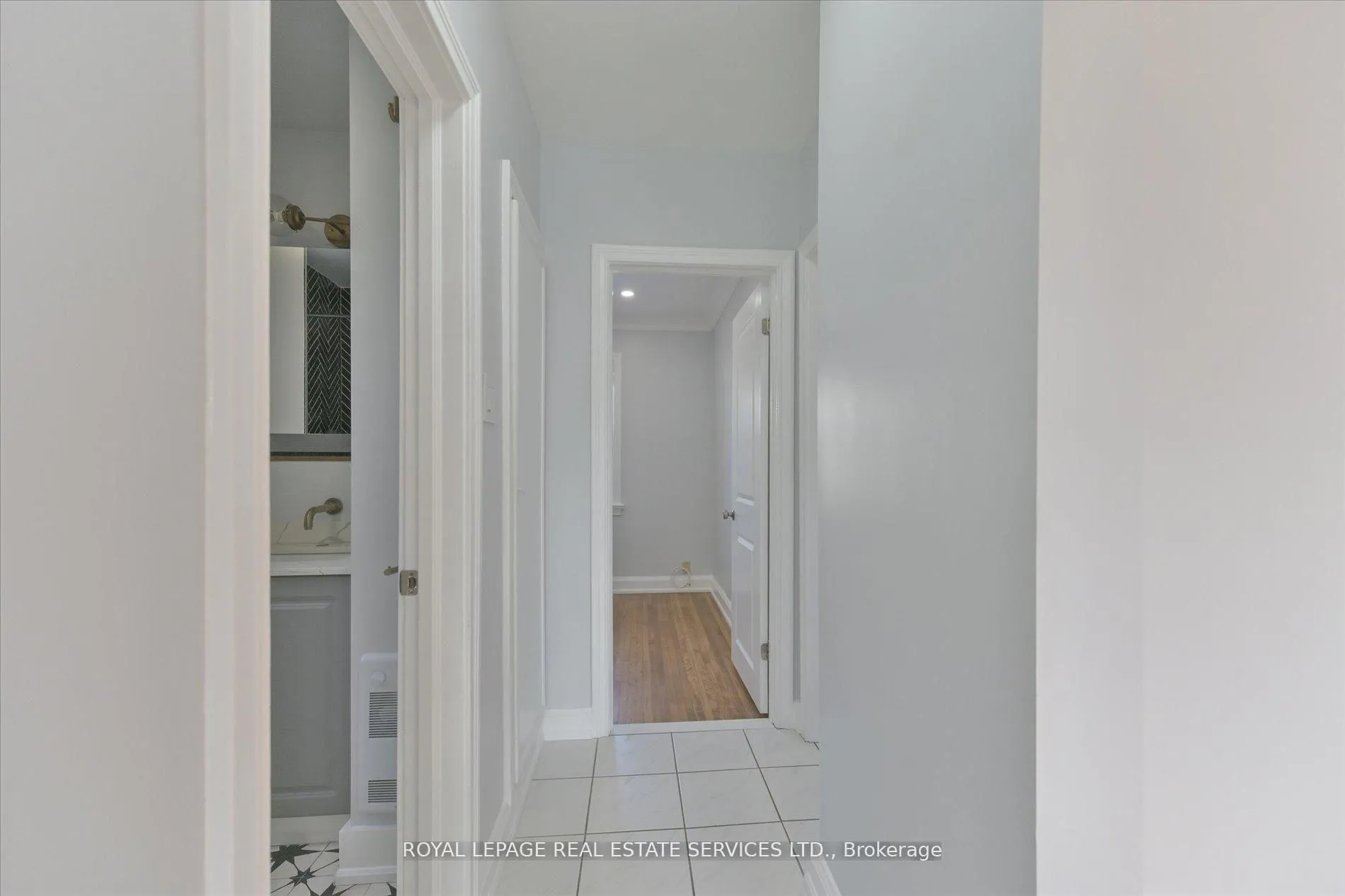 Photo 15 of 8 Pritchard Avenue, Toronto, Rockcliffe-Smythe — HOMEH