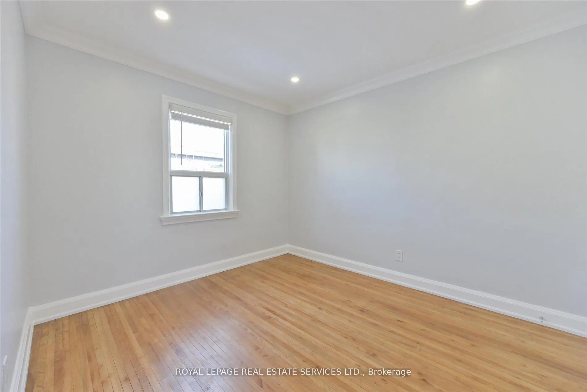 Photo 18 of 8 Pritchard Avenue, Toronto, Rockcliffe-Smythe — HOMEH