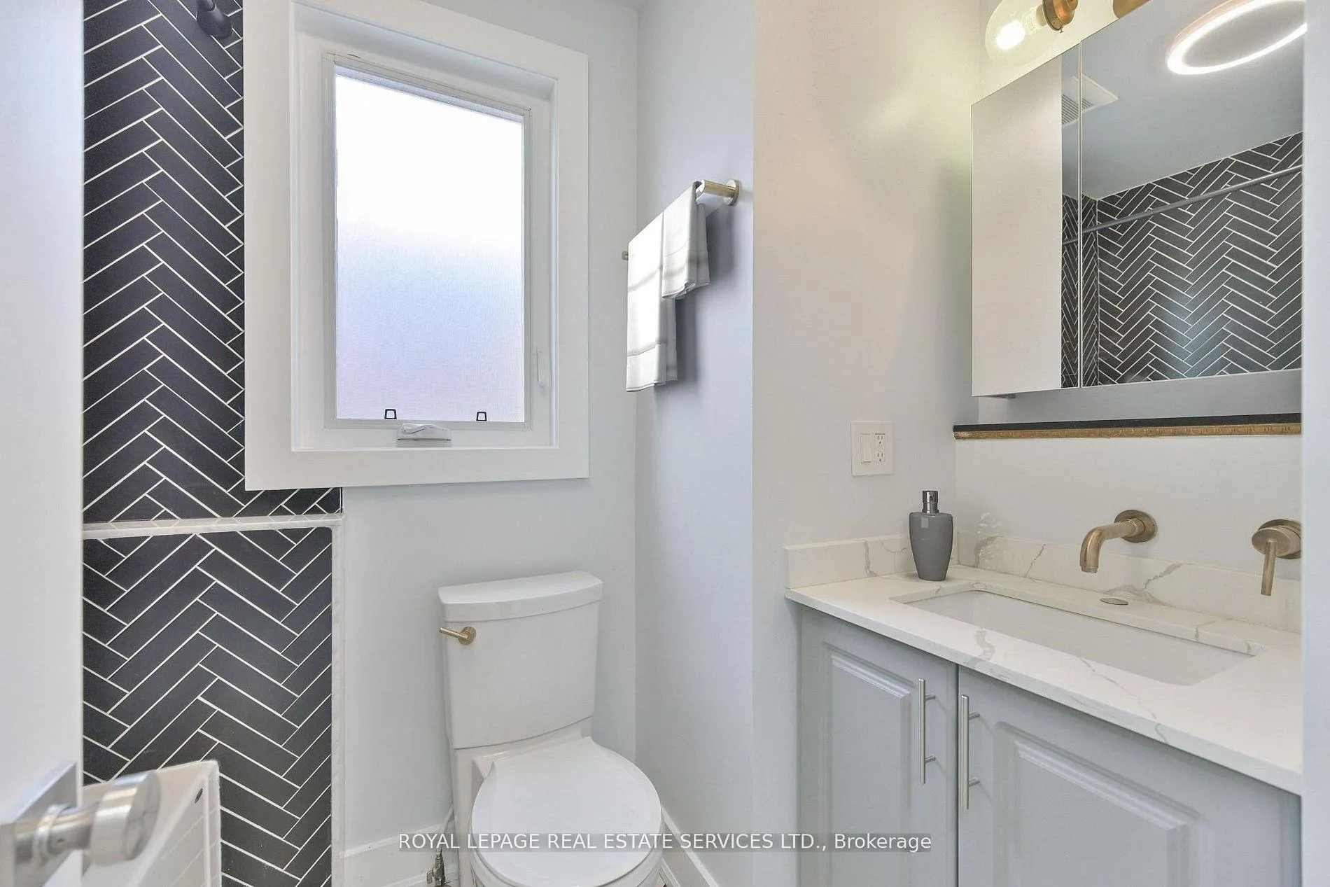 Photo 21 of 8 Pritchard Avenue, Toronto, Rockcliffe-Smythe — HOMEH