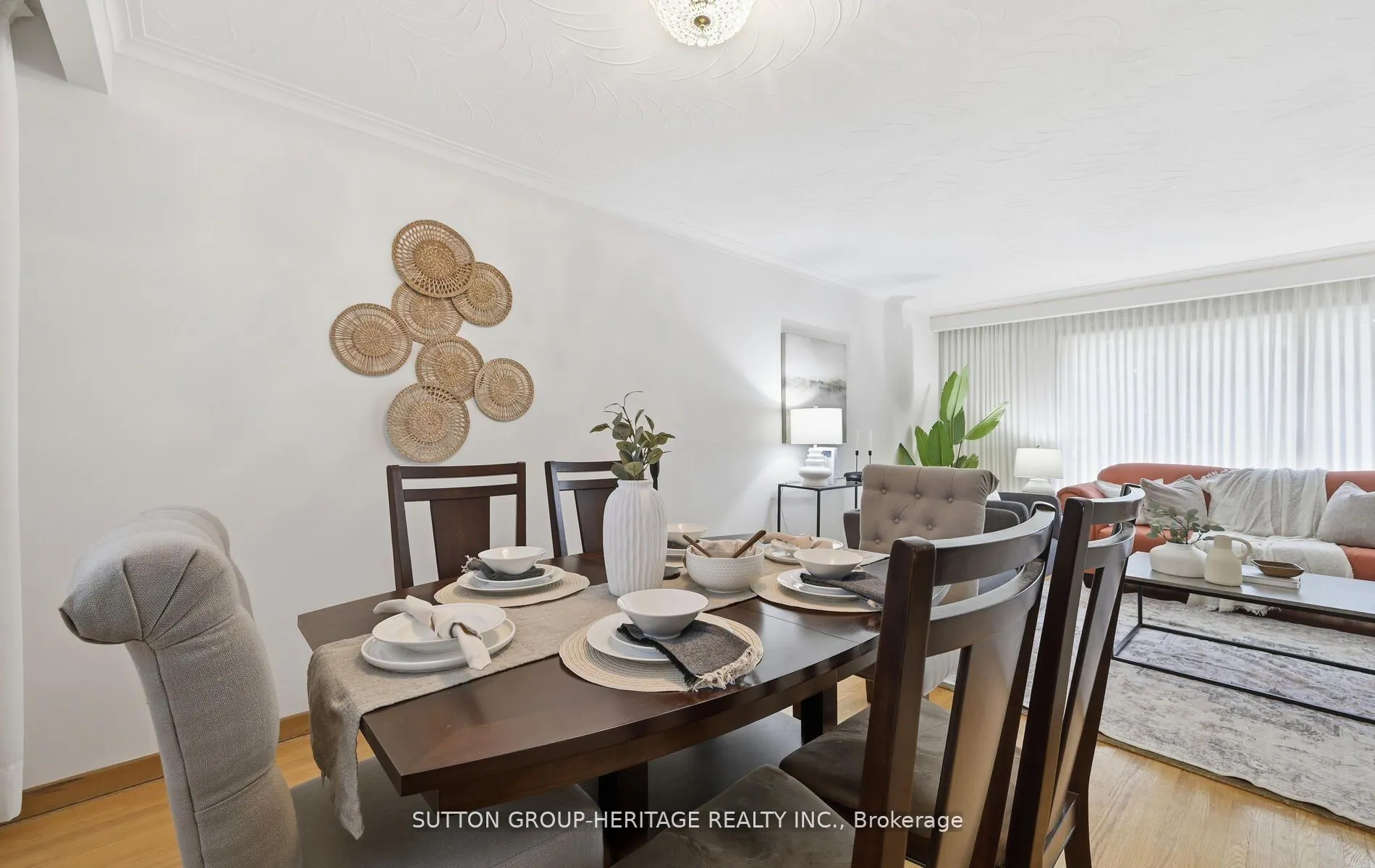 Photo 5 of 40 Hills Road, Ajax, South East — HOMEH