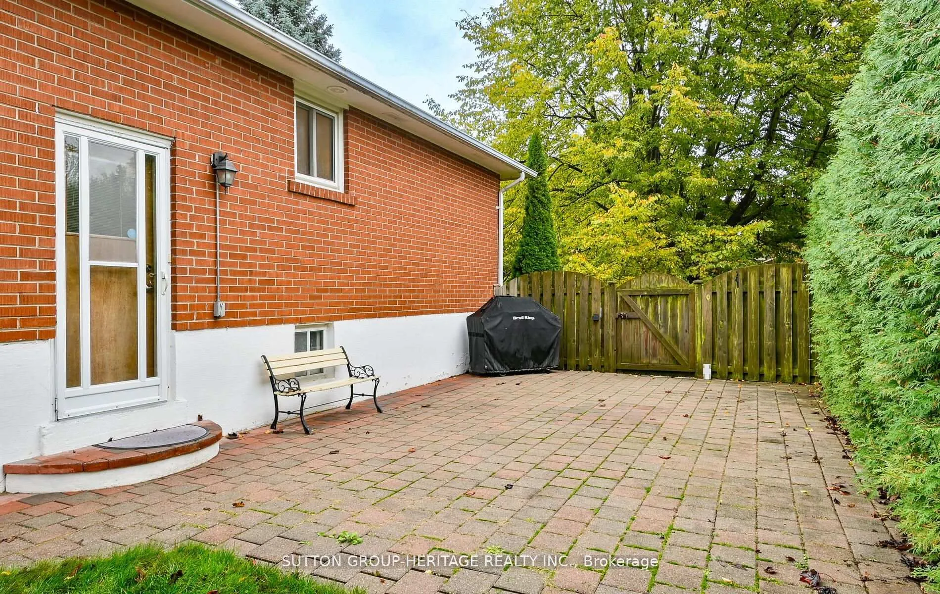 Photo 17 of 40 Hills Road, Ajax, South East — HOMEH