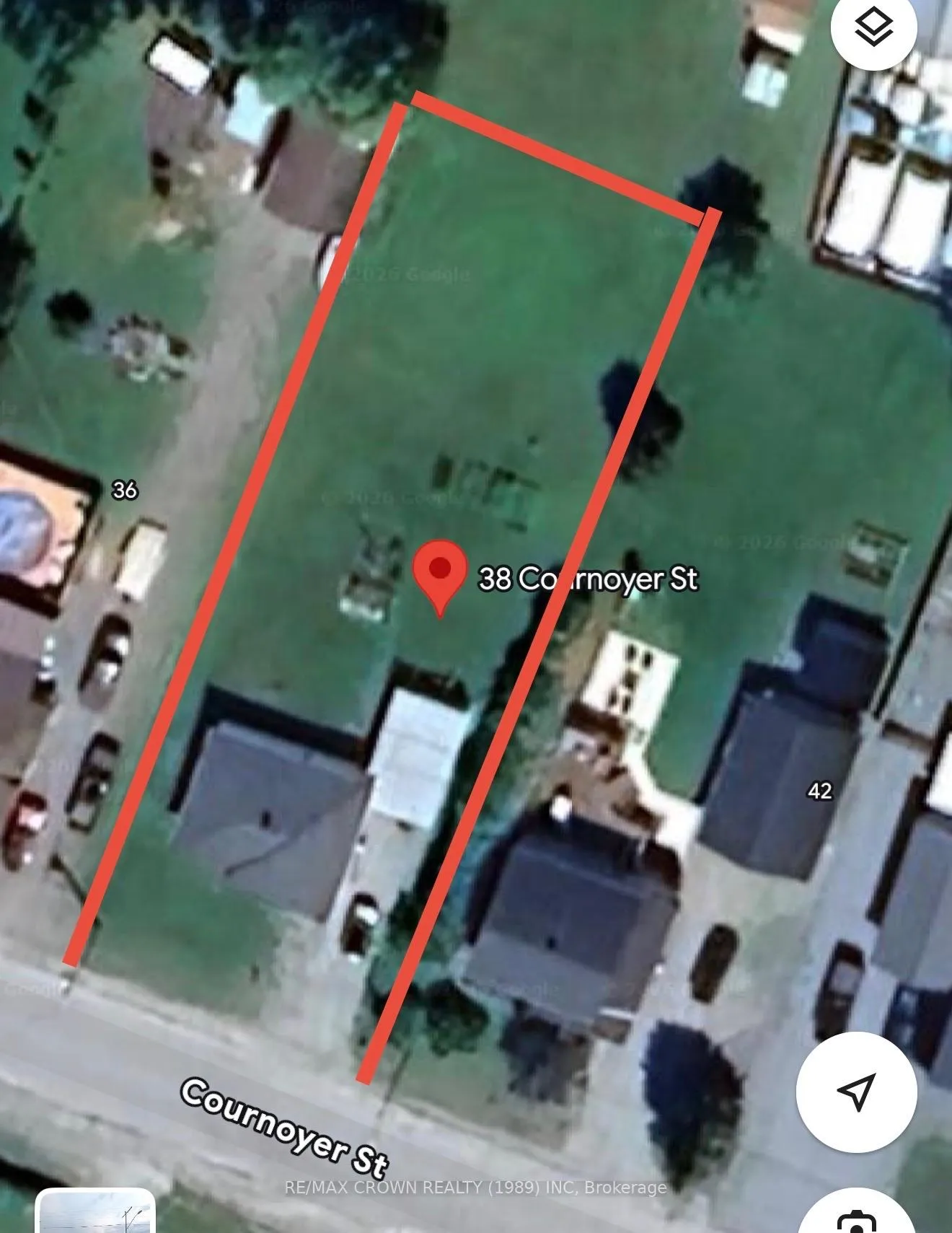 Photo 2 of 38 Cournoyer Street, Kapuskasing — HOMEH