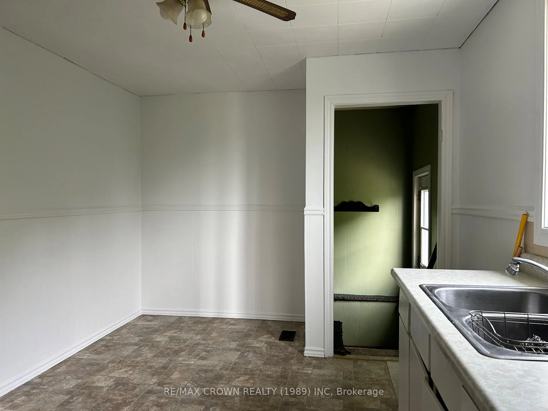 Photo 10 of 38 Cournoyer Street, Kapuskasing — HOMEH