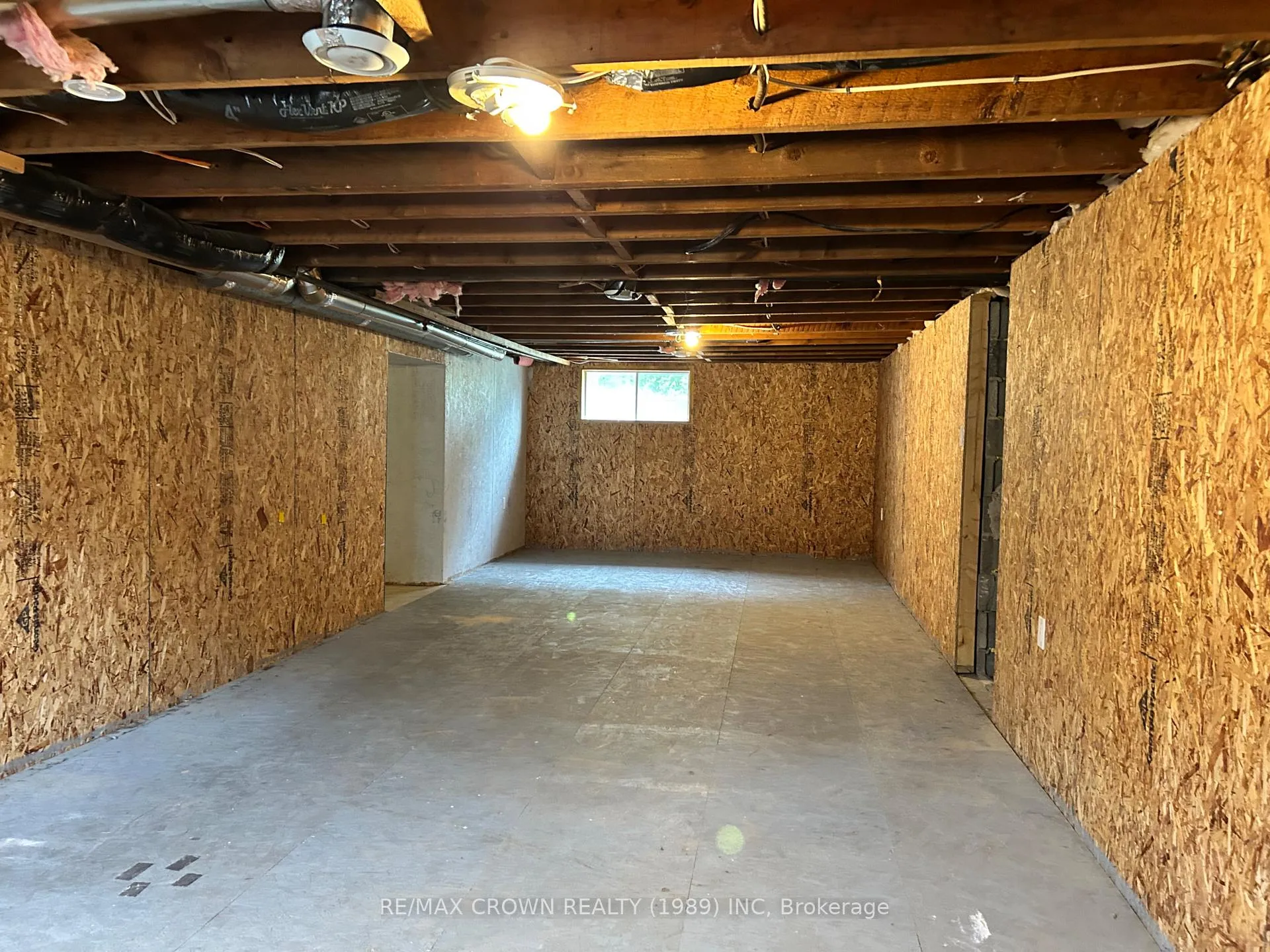Photo 23 of 38 Cournoyer Street, Kapuskasing — HOMEH