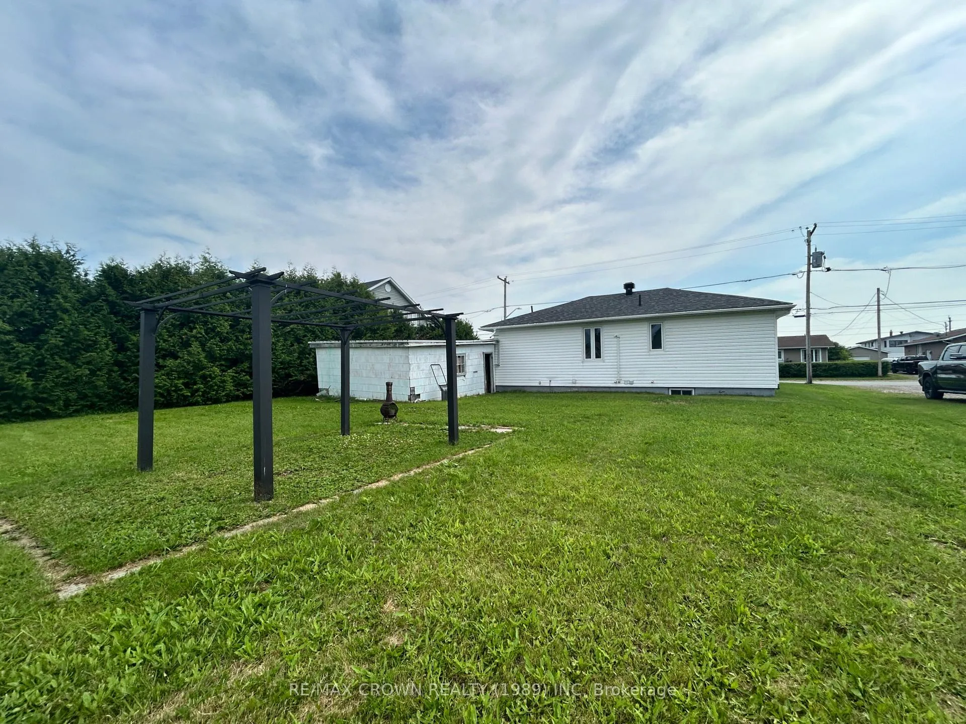 Photo 27 of 38 Cournoyer Street, Kapuskasing — HOMEH