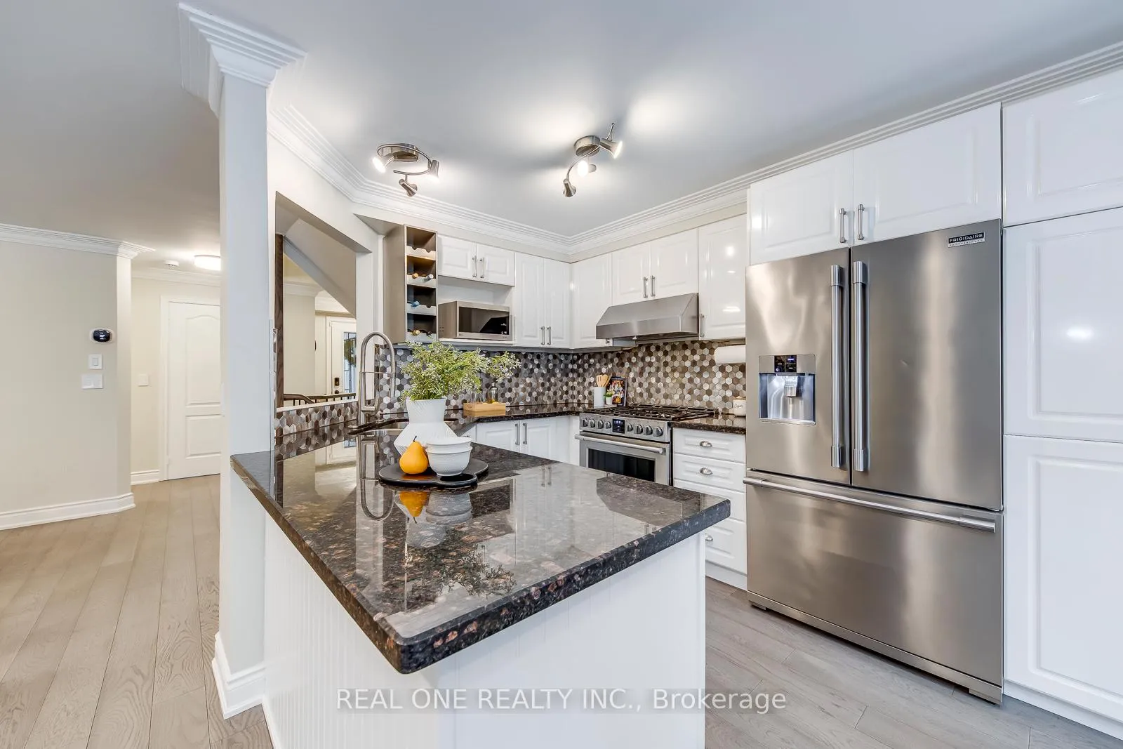 Photo 14 of Unit 55, 2250 Rockingham Drive, Oakville, Joshua Creek — HOMEH