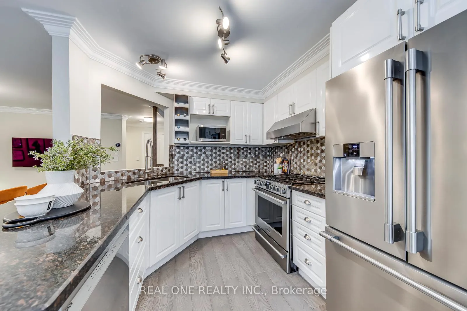 Photo 15 of Unit 55, 2250 Rockingham Drive, Oakville, Joshua Creek — HOMEH